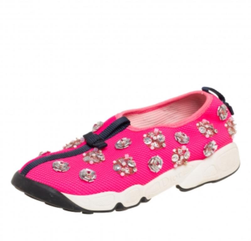 Rose Dior Baskets Fusion embellies en maille rose, taille 36,5 en vente