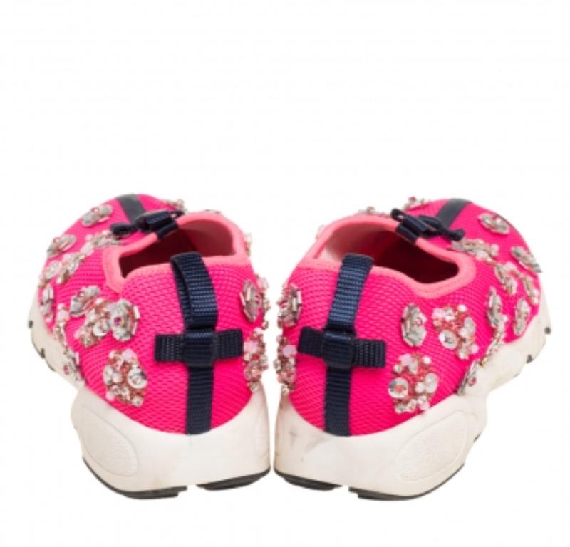 Dior Baskets Fusion embellies en maille rose, taille 36,5 en vente 1