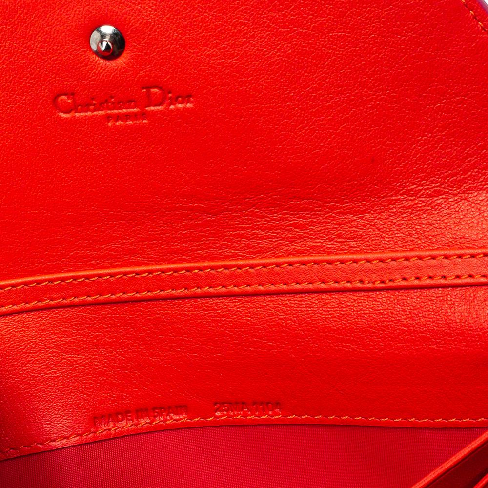 Dior Pink/Orange Leather Addict Rendez-Vous Wallet on Chain In Good Condition In Dubai, Al Qouz 2