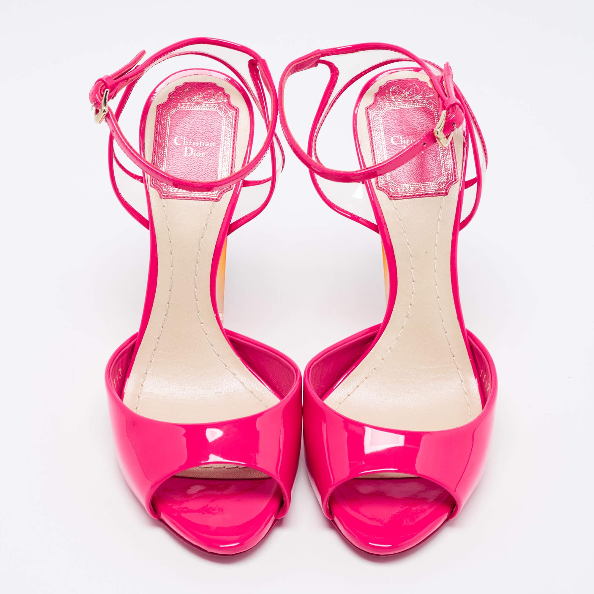 Dior Pink Patent Leather and PVC Clear Block Heels Ankle-Strap Sandals Size 35 In Good Condition In Dubai, Al Qouz 2