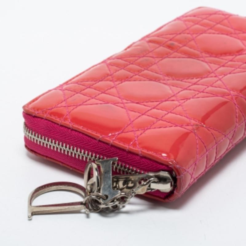 Donna Portafoglio Zip Dior Lady Pink in pelle verniciata in vendita