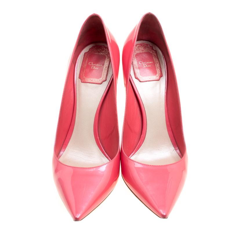 Dior Pink Patent Leather Pointed Toe Pumps Size 38 In Good Condition In Dubai, Al Qouz 2