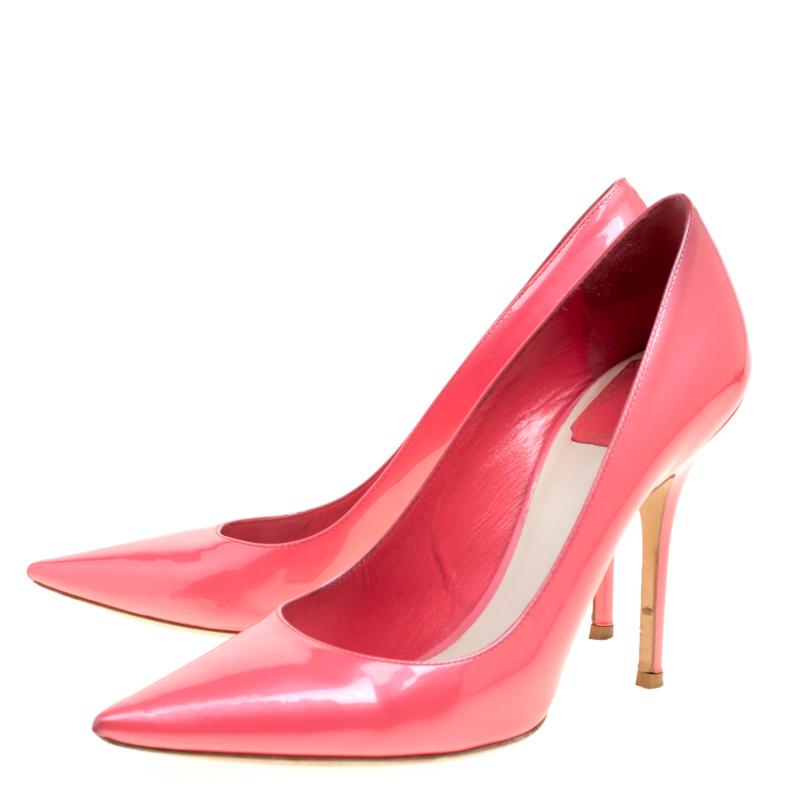 Women's Dior Pink Patent Leather Pointed Toe Pumps Size 38