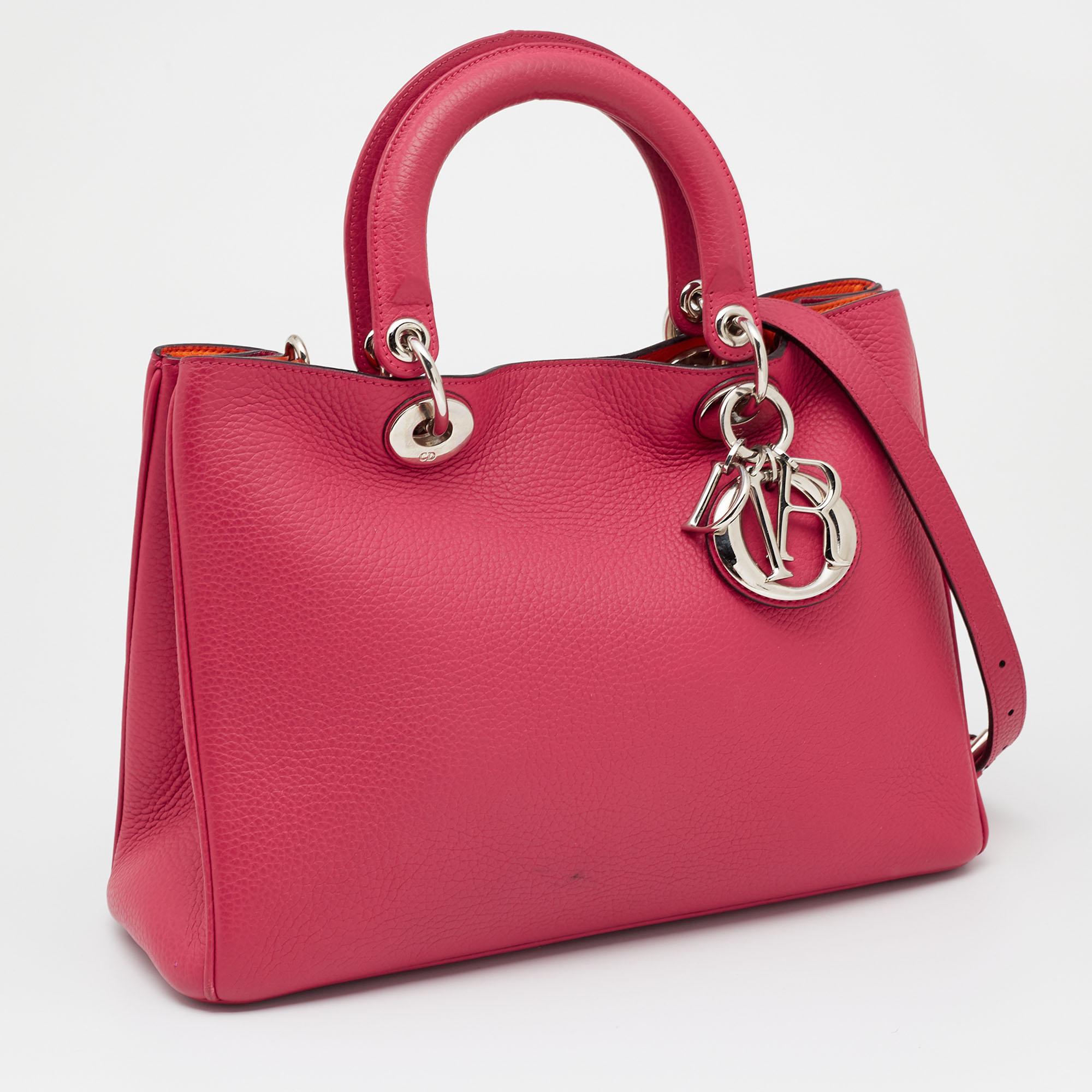 Dior Pink Pebbled Leather Medium Diorissimo Tote In Good Condition In Dubai, Al Qouz 2