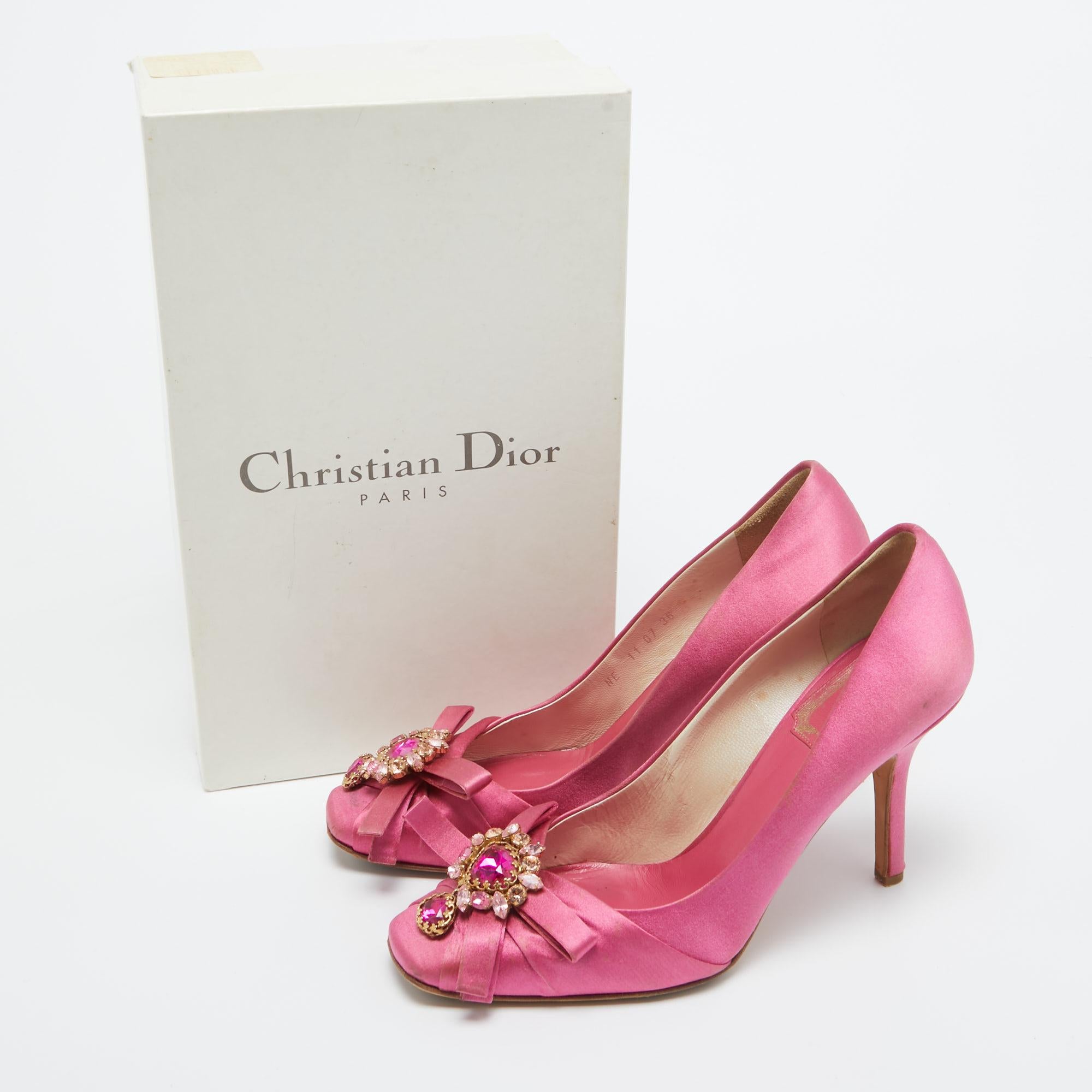 Dior Pink Satin Crystal Embellished Bow Pumps Size 36 For Sale 4