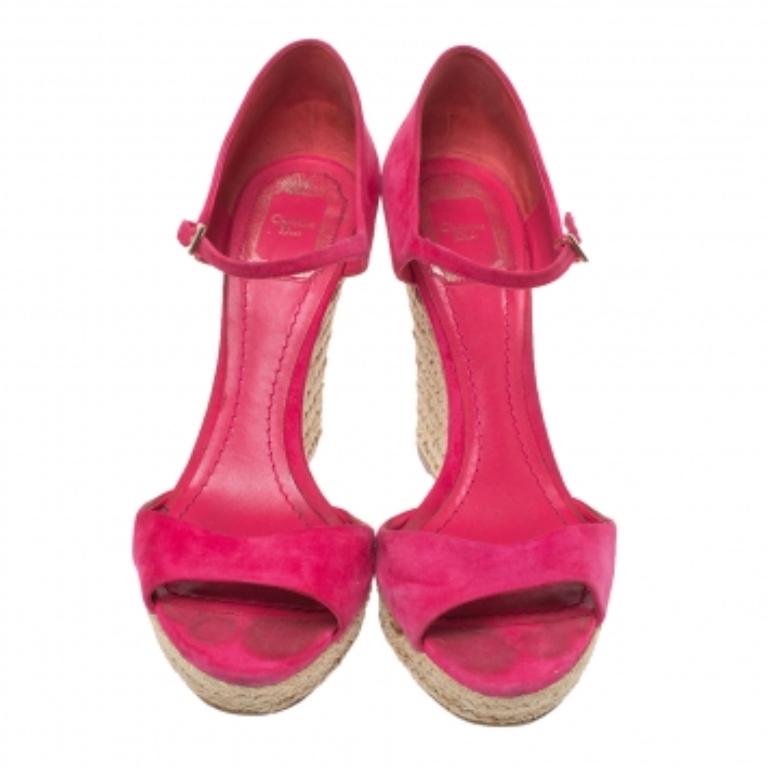 Dior Pink Suede Optique Wedge Ankle Strap Sandals Size 39.5 In Fair Condition For Sale In Dubai, Al Qouz 2