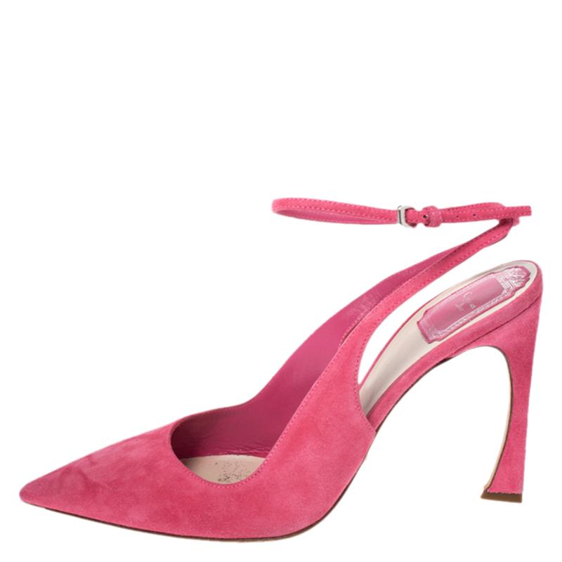 These sandals from Dior are one of a kind and will add a touch of femininity to any outfit. Crafted in Italy, they are made from quality suede and come in a lovely shade of pink. They are styled with pointed toes, buckled ankle straps, 11 cm heels