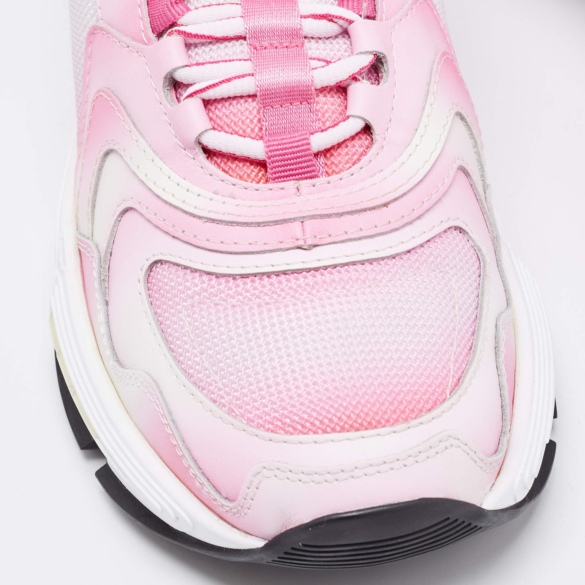Dior Pink/White Mesh and Leather CD1 Gradient Sneakers Size 41 In Excellent Condition For Sale In Dubai, Al Qouz 2