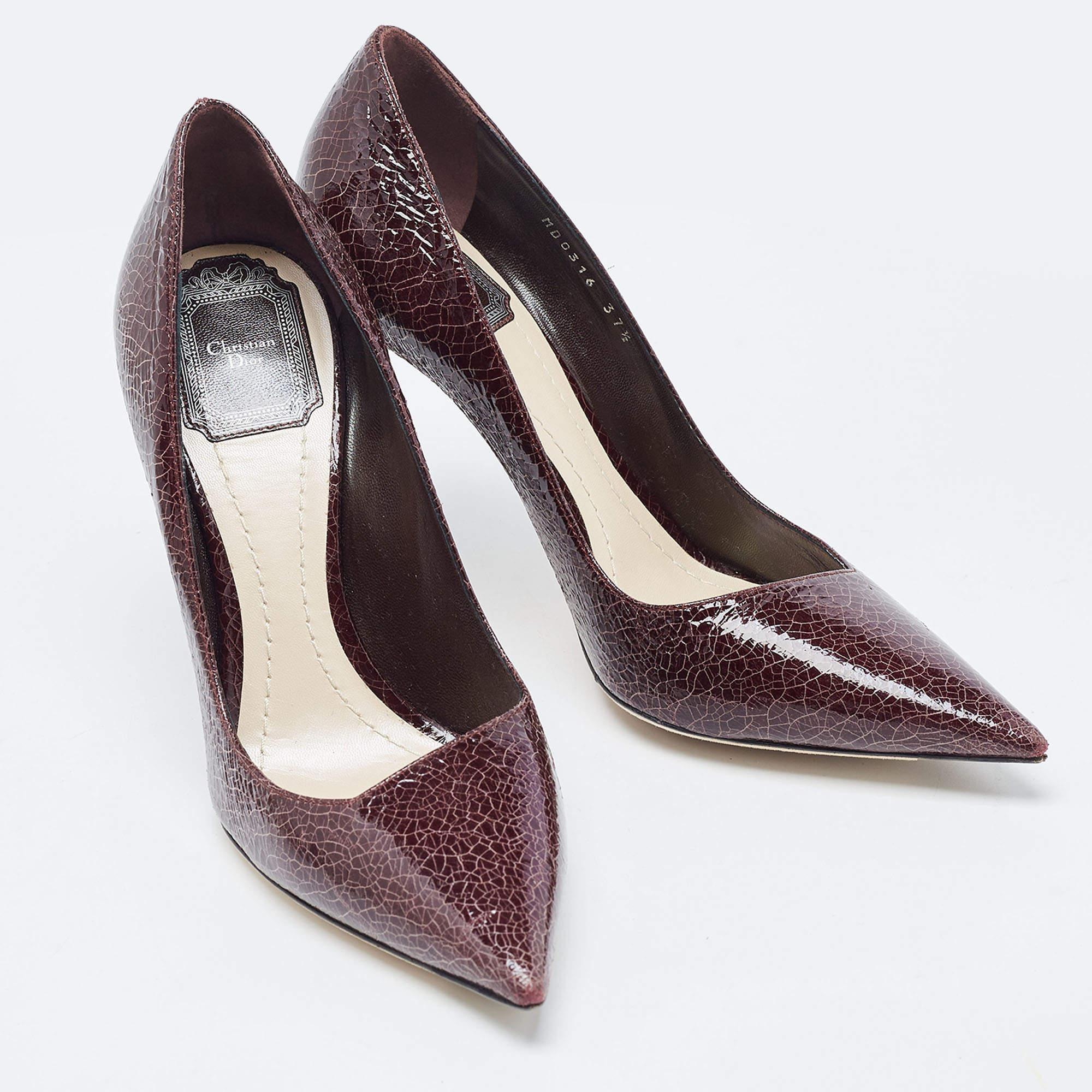 Dior Plum Crackled Patent Leather Curve Heel Pumps Size 37.5 For Sale 4