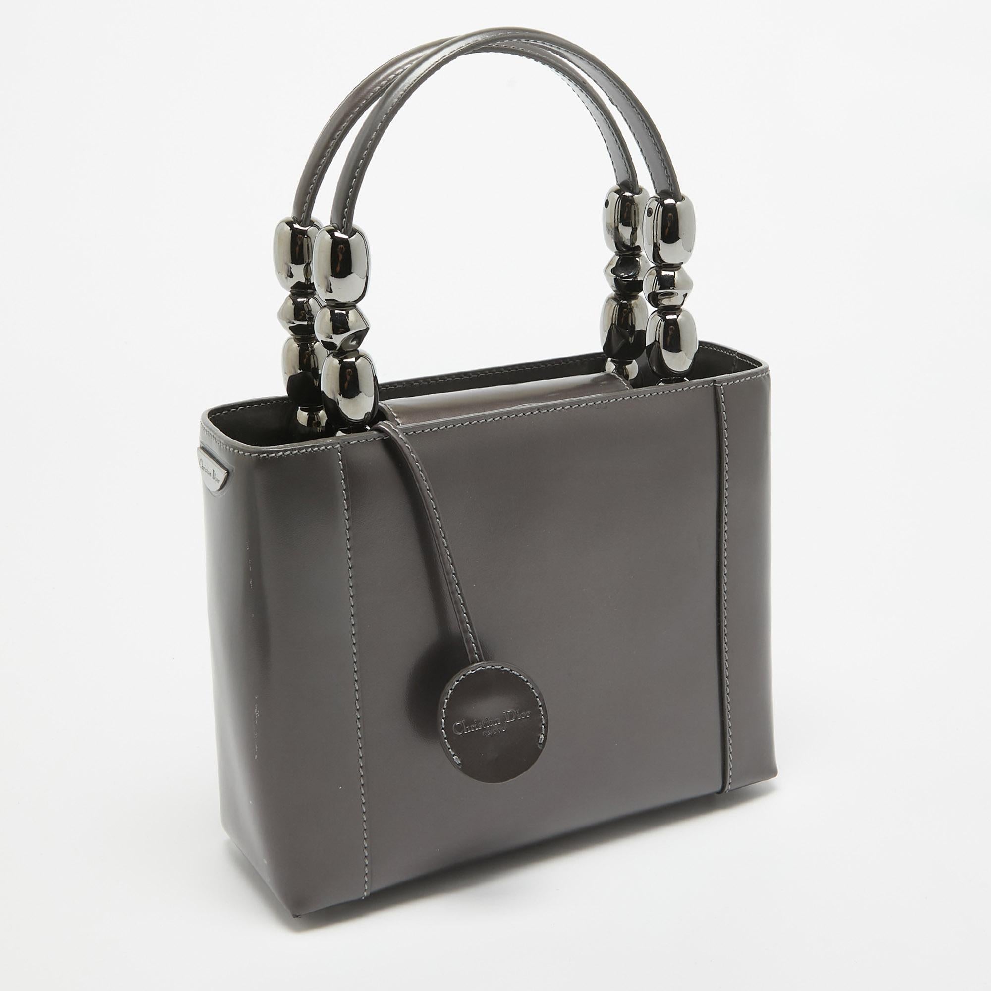 Dior Plum Glazed Leather Malice Tote In Excellent Condition In Dubai, Al Qouz 2