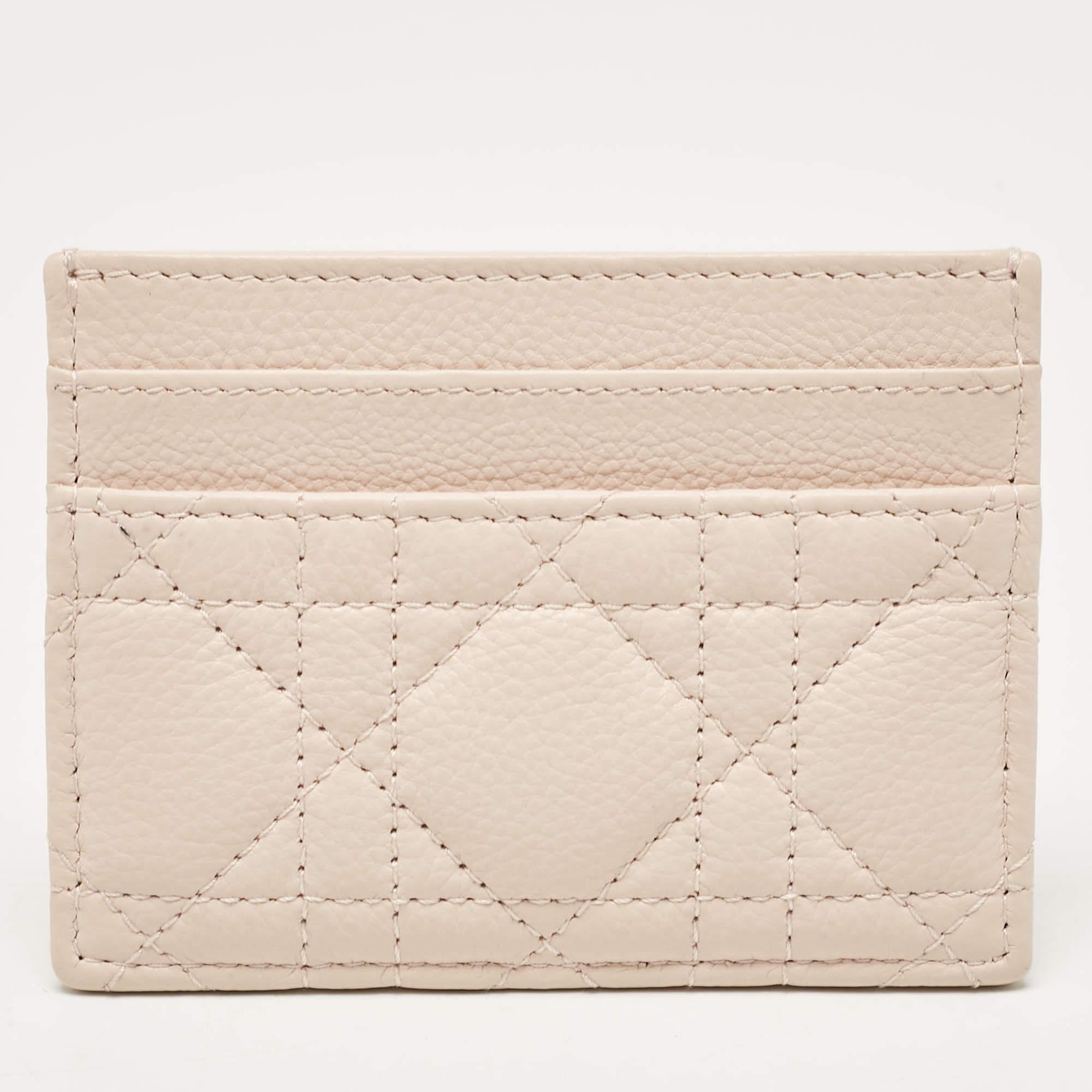 Dior Powder Pink Cannage Leather Caro Freesia Card Holder In New Condition In Dubai, Al Qouz 2