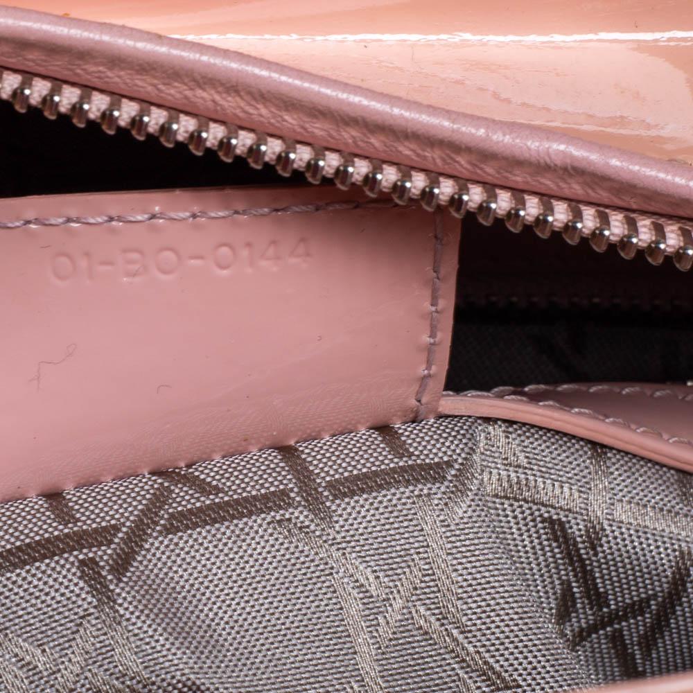 Dior Powder Pink Cannage Patent Leather Large Lady Dior Tote In Good Condition In Dubai, Al Qouz 2