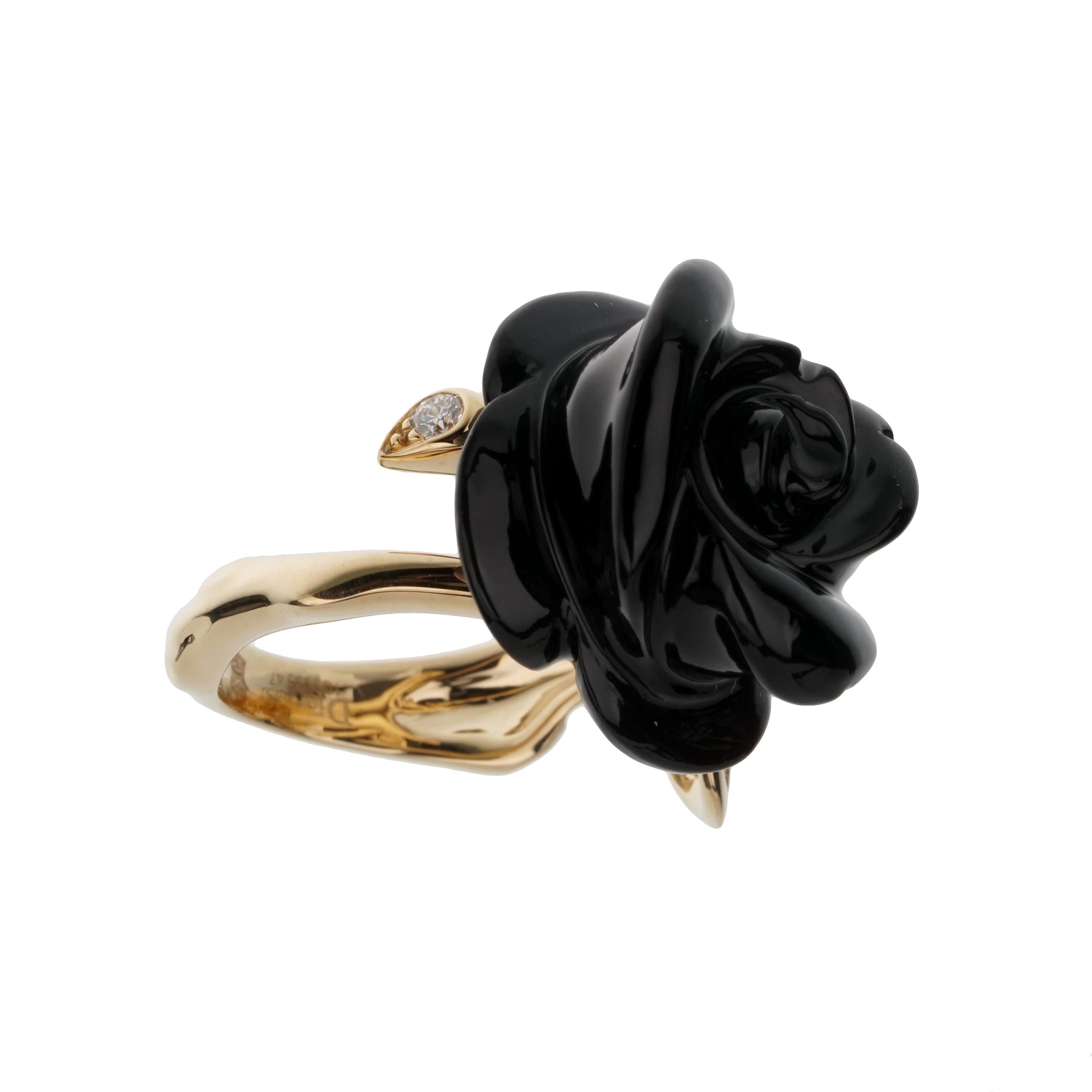 Round Cut Dior Pre Catelan Onyx Diamond 18k Yellow Gold Cocktail Ring