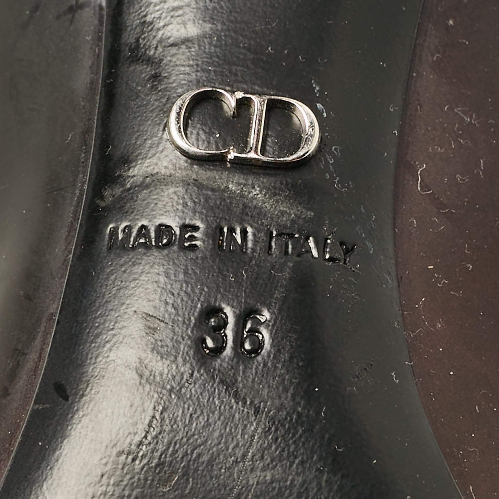 Dior Lila/Schwarze Lackleder-Pumps mit spitzer Zehe Größe 36 im Angebot 4