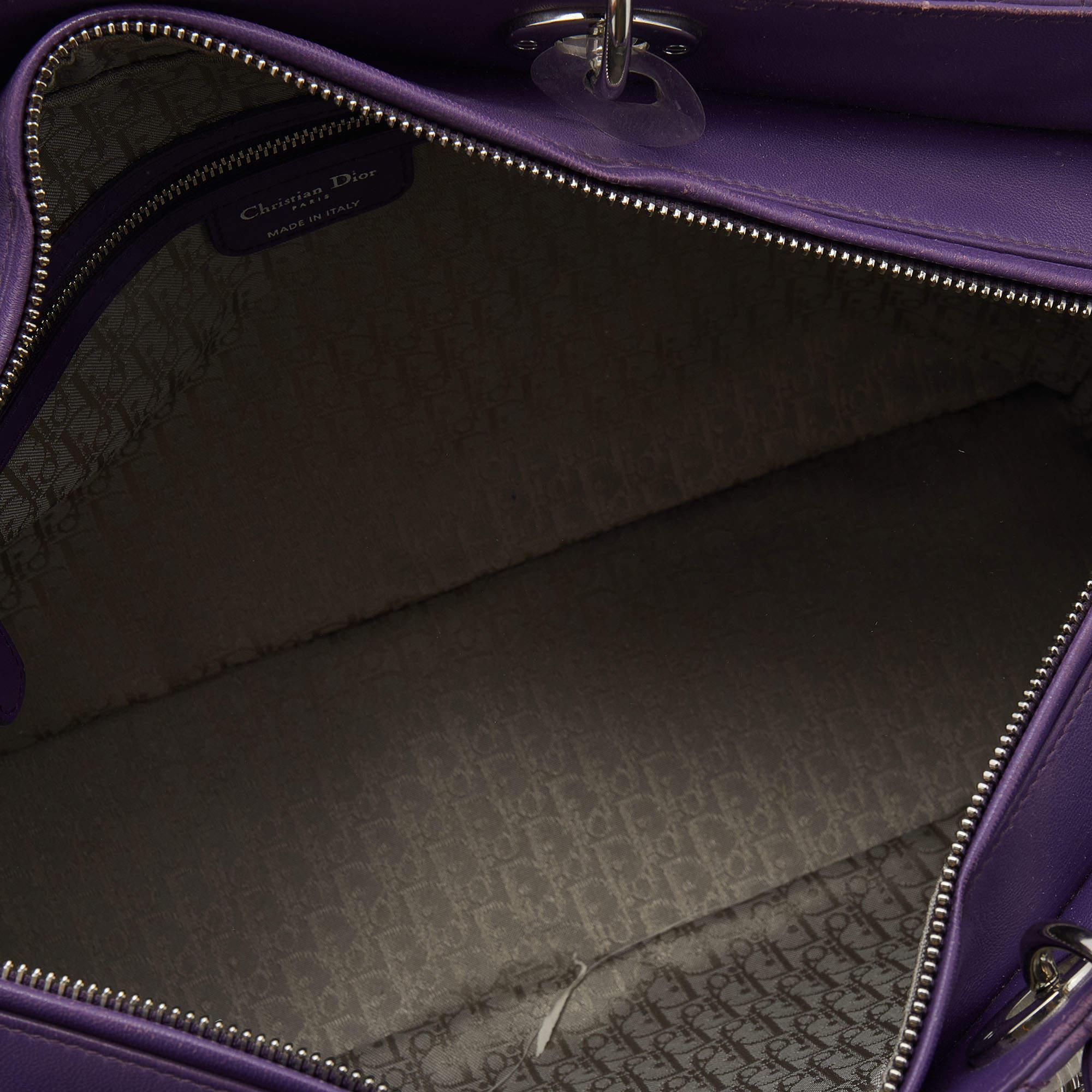 Dior - Grand sac cabas Lady Dior en cuir cannage violet Pour femmes en vente