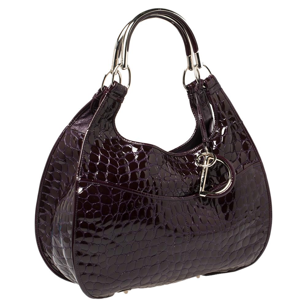 Dior Purple Croc Embossed Patent Leather 61 Tote In Good Condition In Dubai, Al Qouz 2