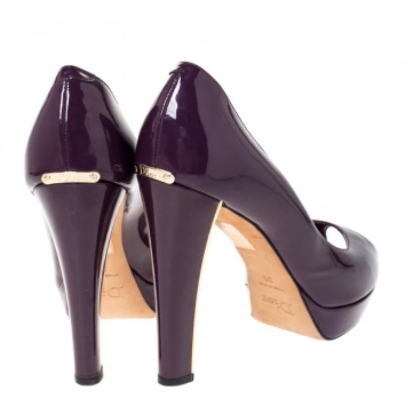 Dior Lila Lackleder Plateau Peep Toe Pumps Größe 39 (Schwarz) im Angebot