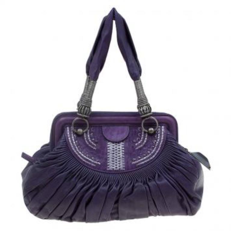Nero Dior, la borsa Plisse in pelle plissettata viola in vendita