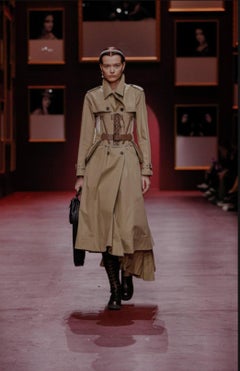 Dior Rare Runway headband FW 22 show gold metal & pearl