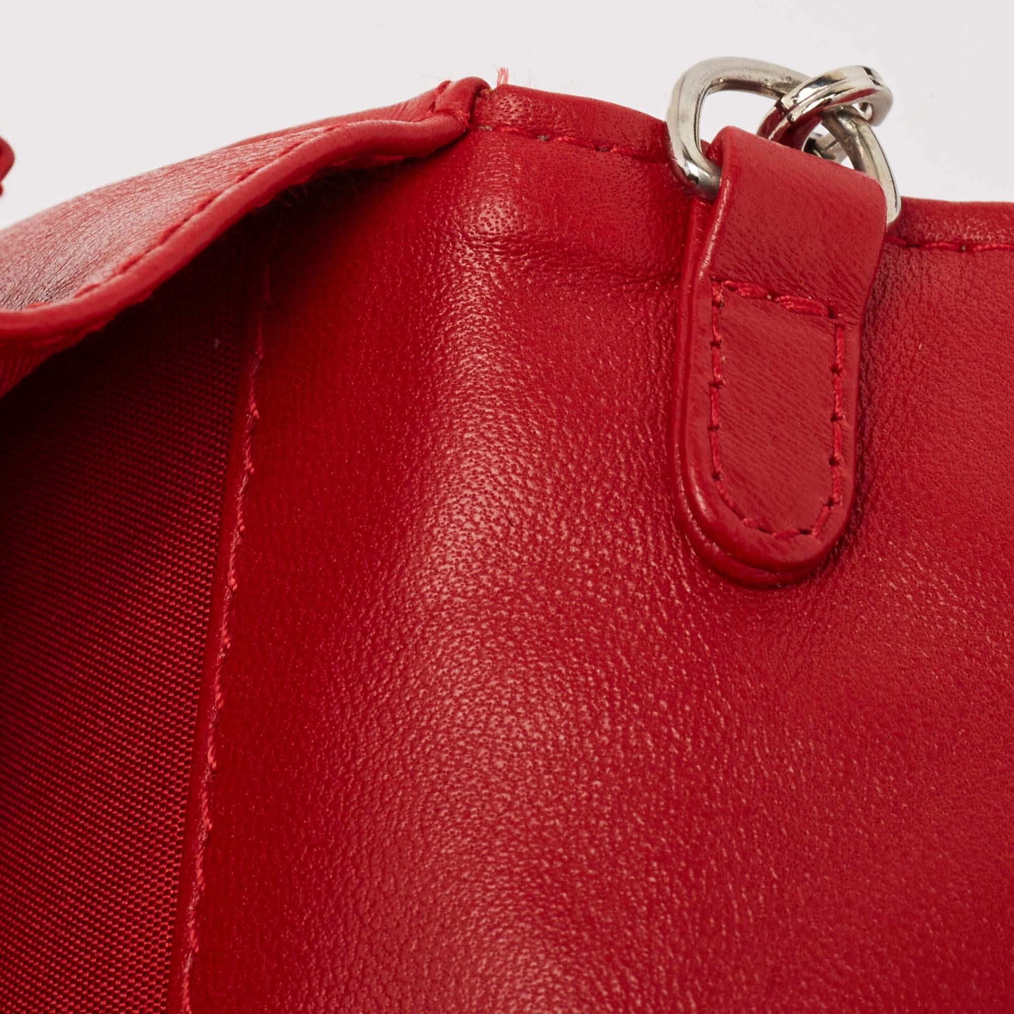 Pochette Lady Dior en cuir cannage rouge 1