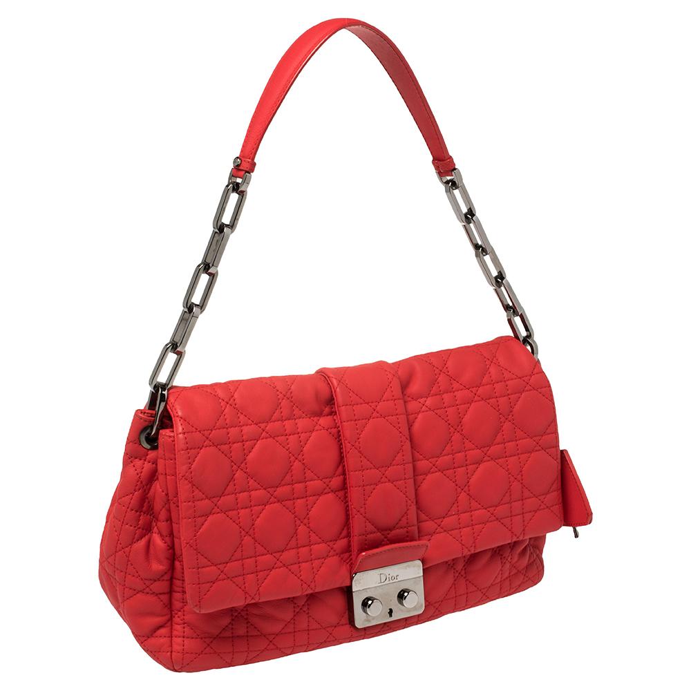 Dior Red Cannage Leather New Lock Flap Bag In Good Condition In Dubai, Al Qouz 2