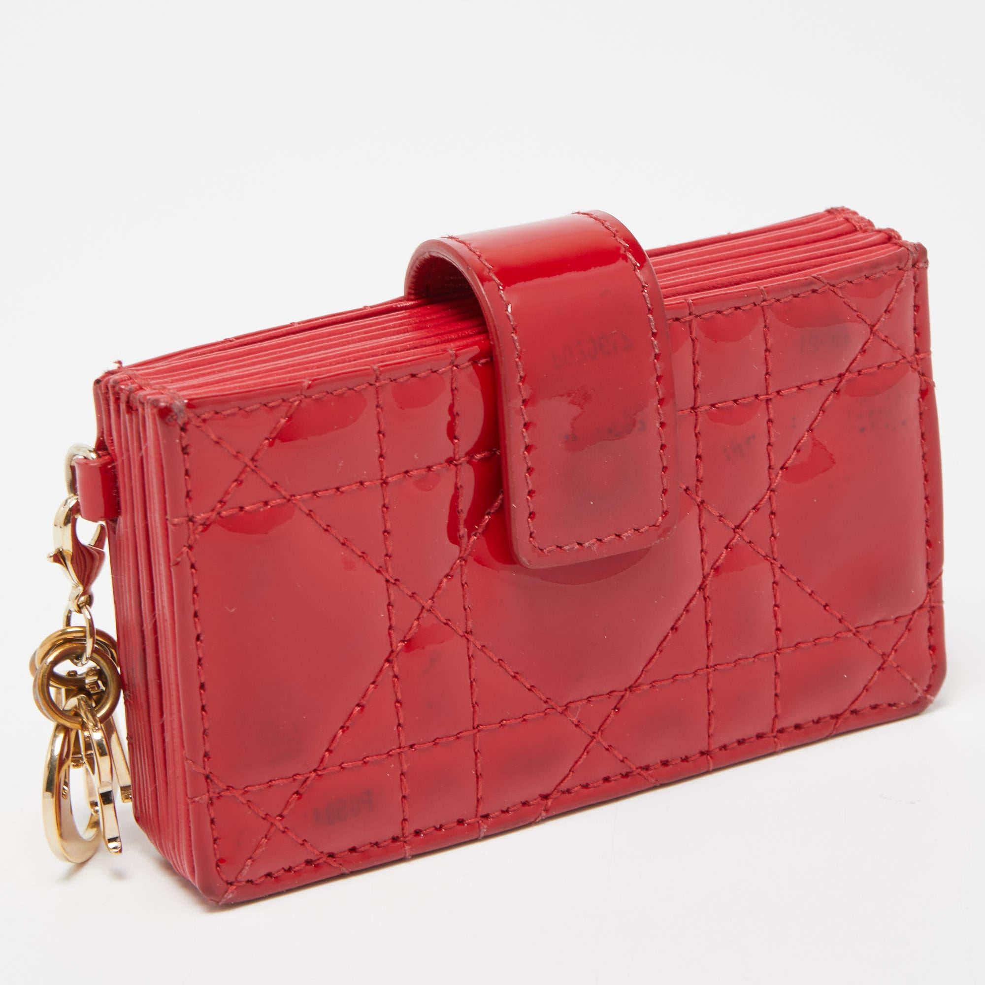 Dior Red Cannage Patent Leather Lady Dior Gusset Card Case In Good Condition In Dubai, Al Qouz 2