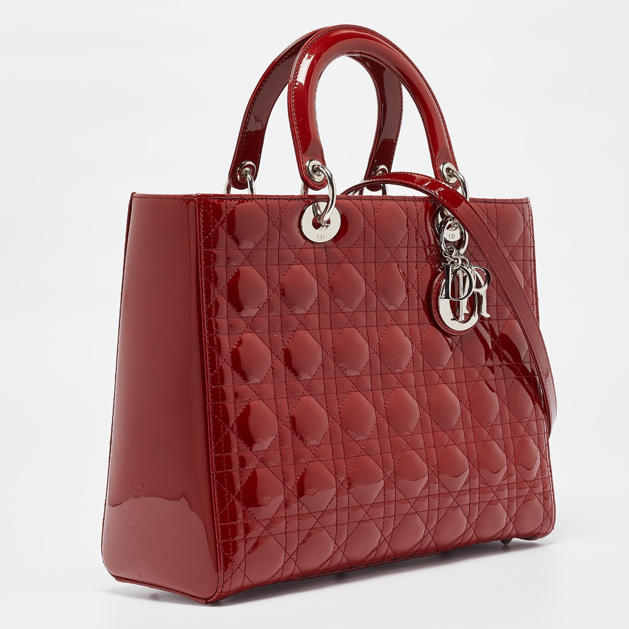 Dior Red Cannage Patent Leather Large Lady Dior Tote In Good Condition For Sale In Dubai, Al Qouz 2