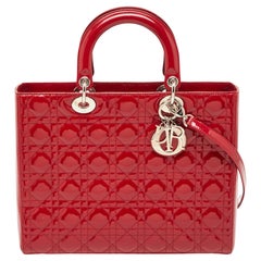 Dior - Grand sac cabas Lady Dior en cuir verni rouge cannage