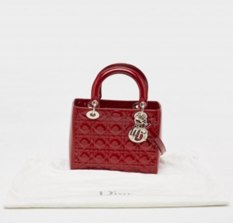 Dior Red Cannage Patent Leather Medium Lady Dior Tote in vendita 5