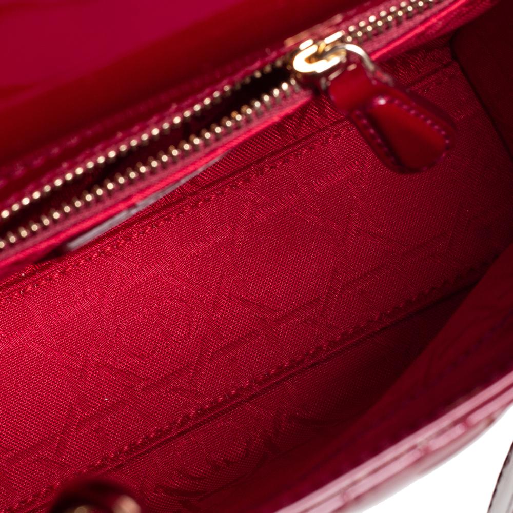 Dior Red Cannage Patent Leather Mini Chain Lady Dior Tote In Good Condition In Dubai, Al Qouz 2