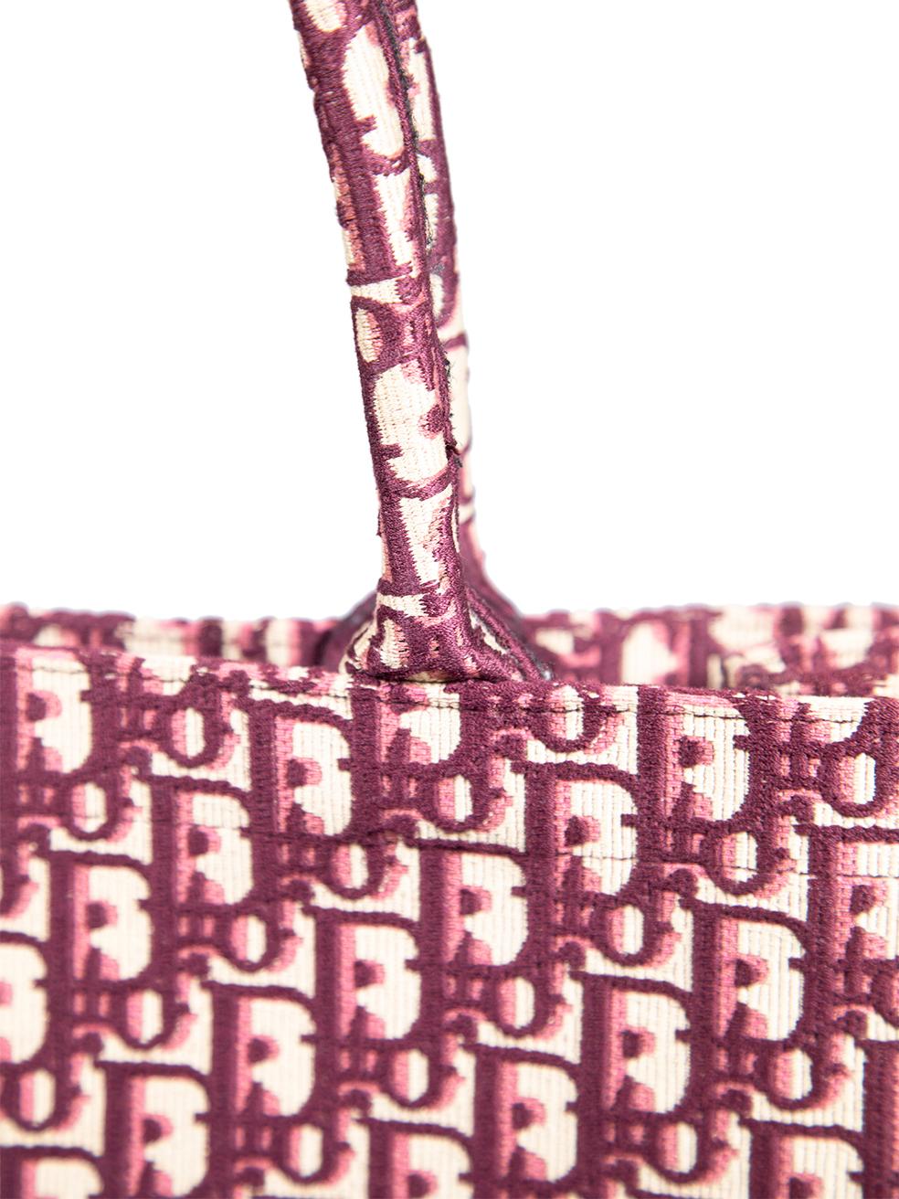 Dior grand sac fourre-tout Oblique en toile rouge en vente 4