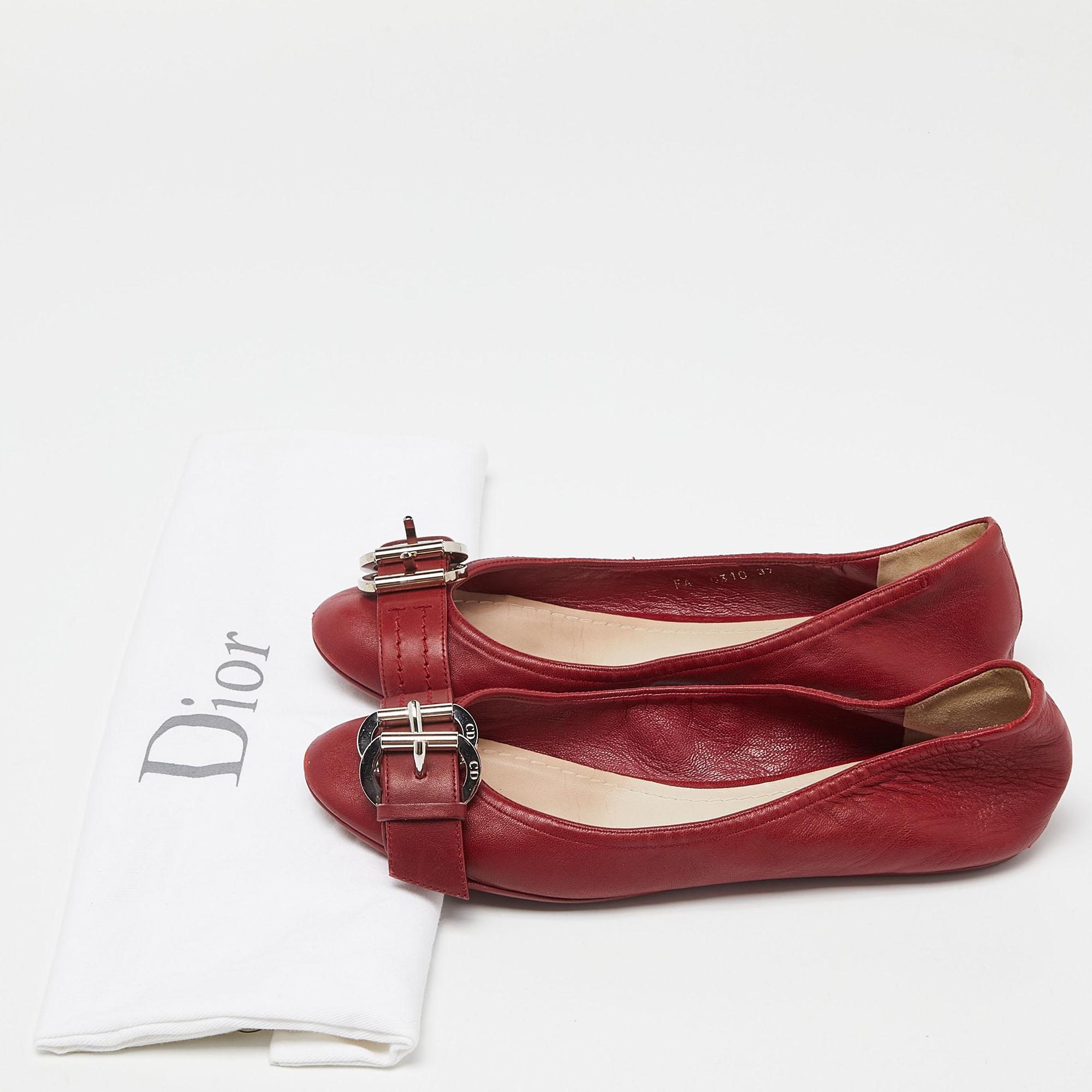 Dior Red Leather Buckle Ballet Flats Size 37 For Sale 4
