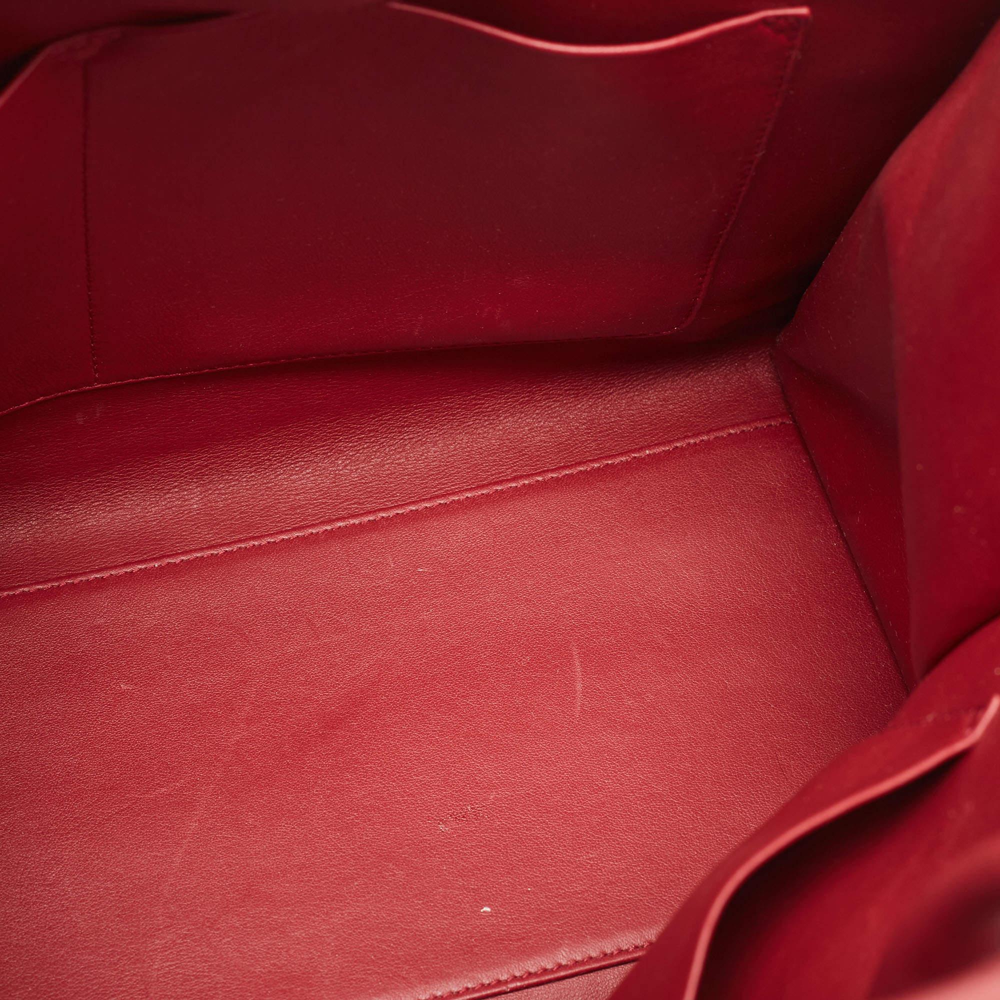 Dior Große Diorever Top Handle Bag aus rotem Leder im Angebot 11