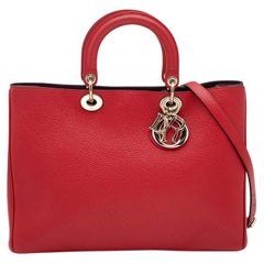 Dior Große Diorissimo Shopper-Tasche aus rotem Leder
