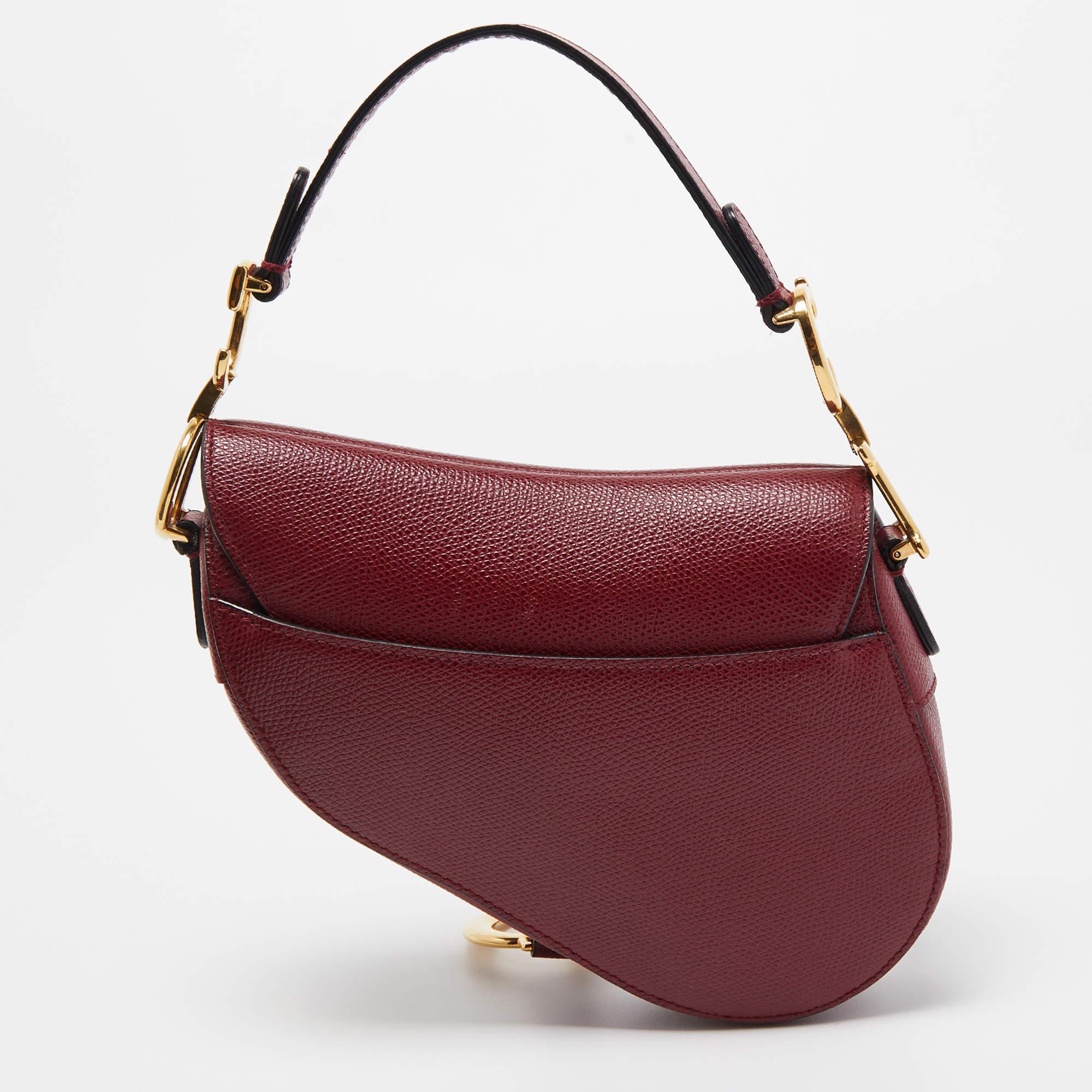 Dior Red Leather Mini Saddle Bag In Good Condition In Dubai, Al Qouz 2