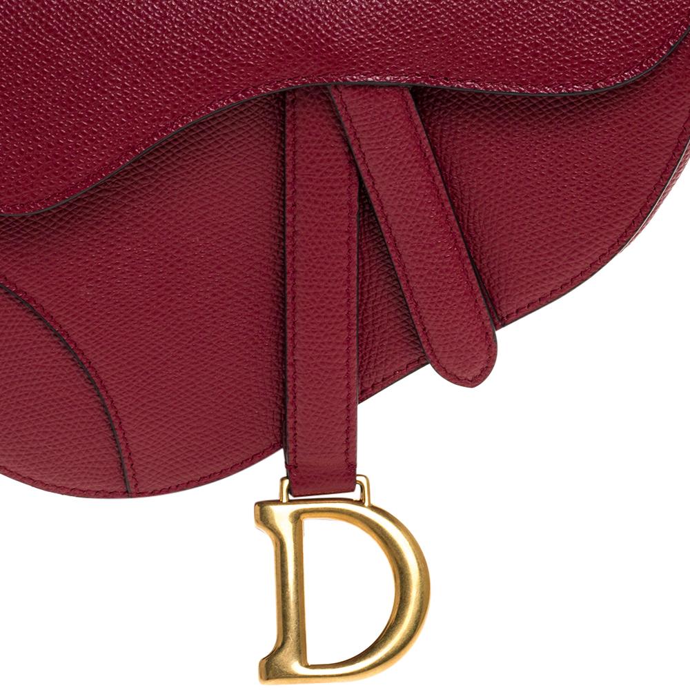 Borsa Dior in pelle rossa In condizioni buone a Dubai, Al Qouz 2