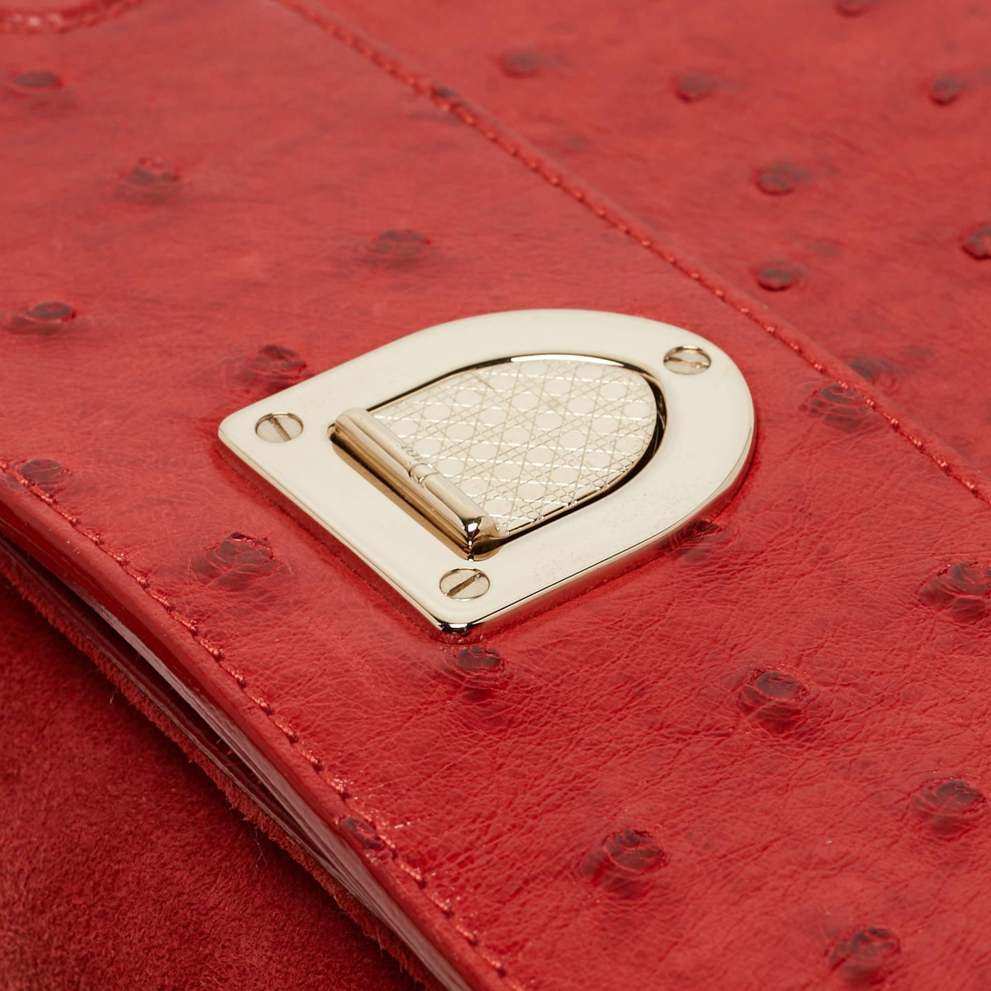 Dior Rote Straußenleder Mini Diorever Tragetasche im Angebot 7