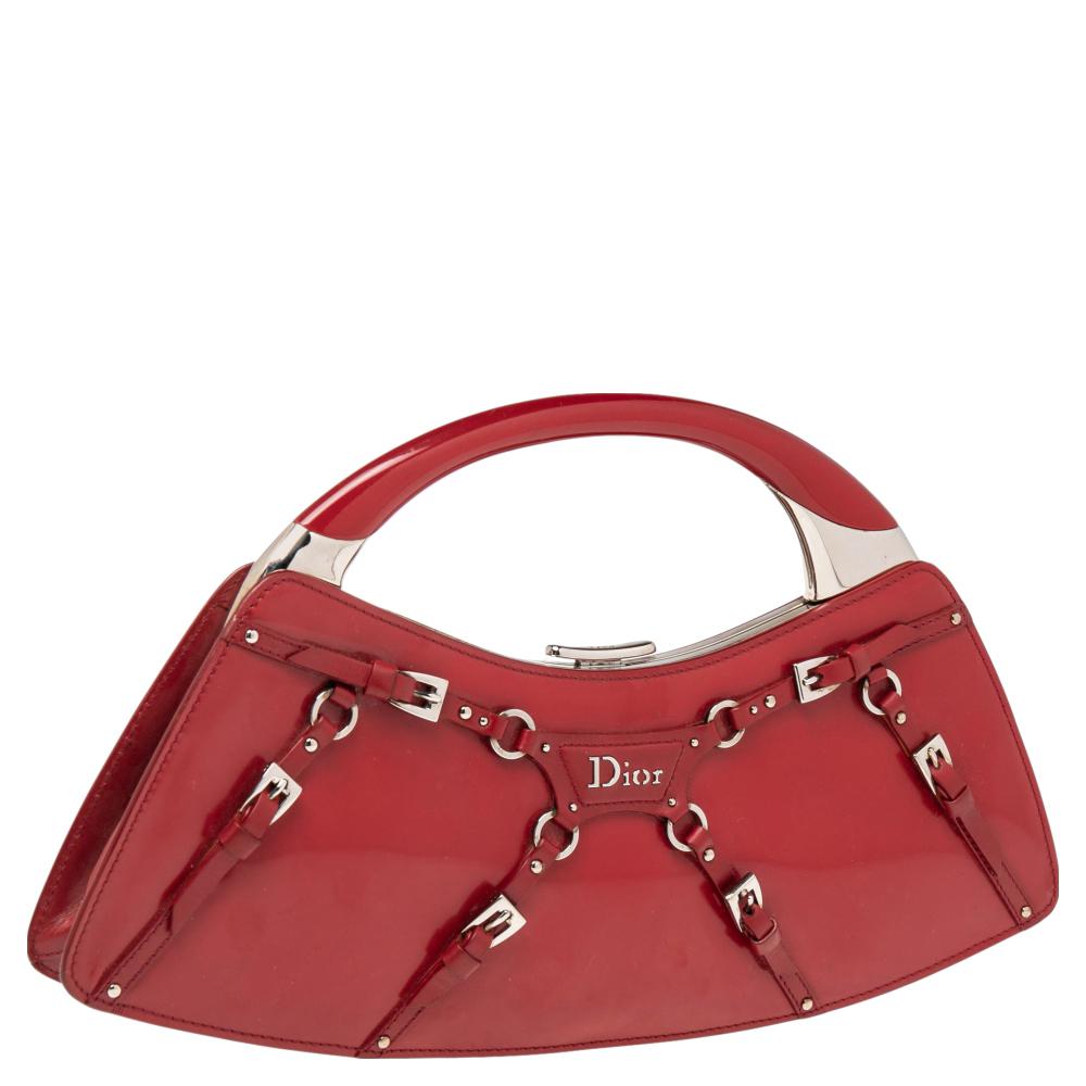Dior Red Patent Leather Mini Logo buckled Clutch In Good Condition In Dubai, Al Qouz 2