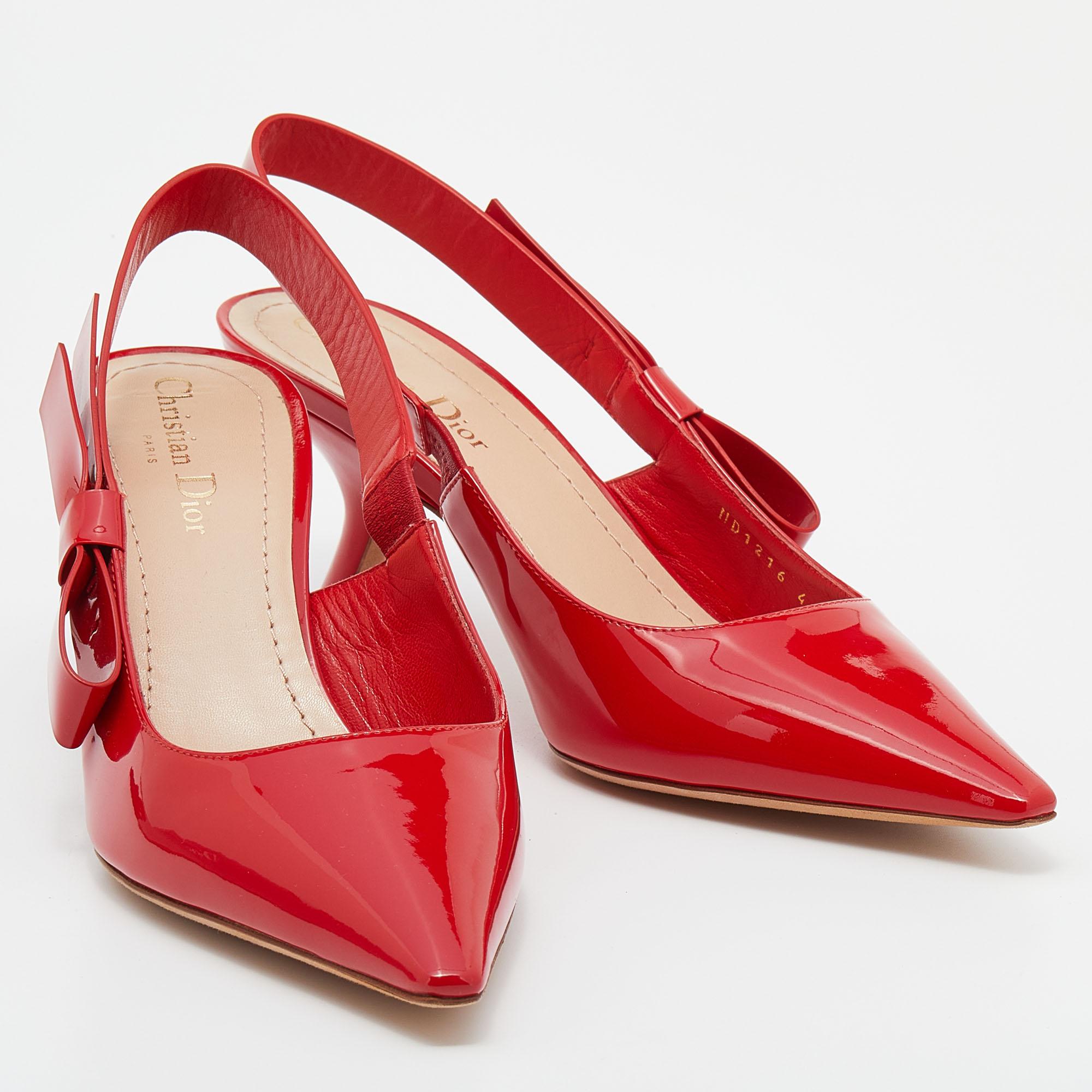 Dior Red Patent Leather Slingback Sandals Size 40 In Excellent Condition In Dubai, Al Qouz 2