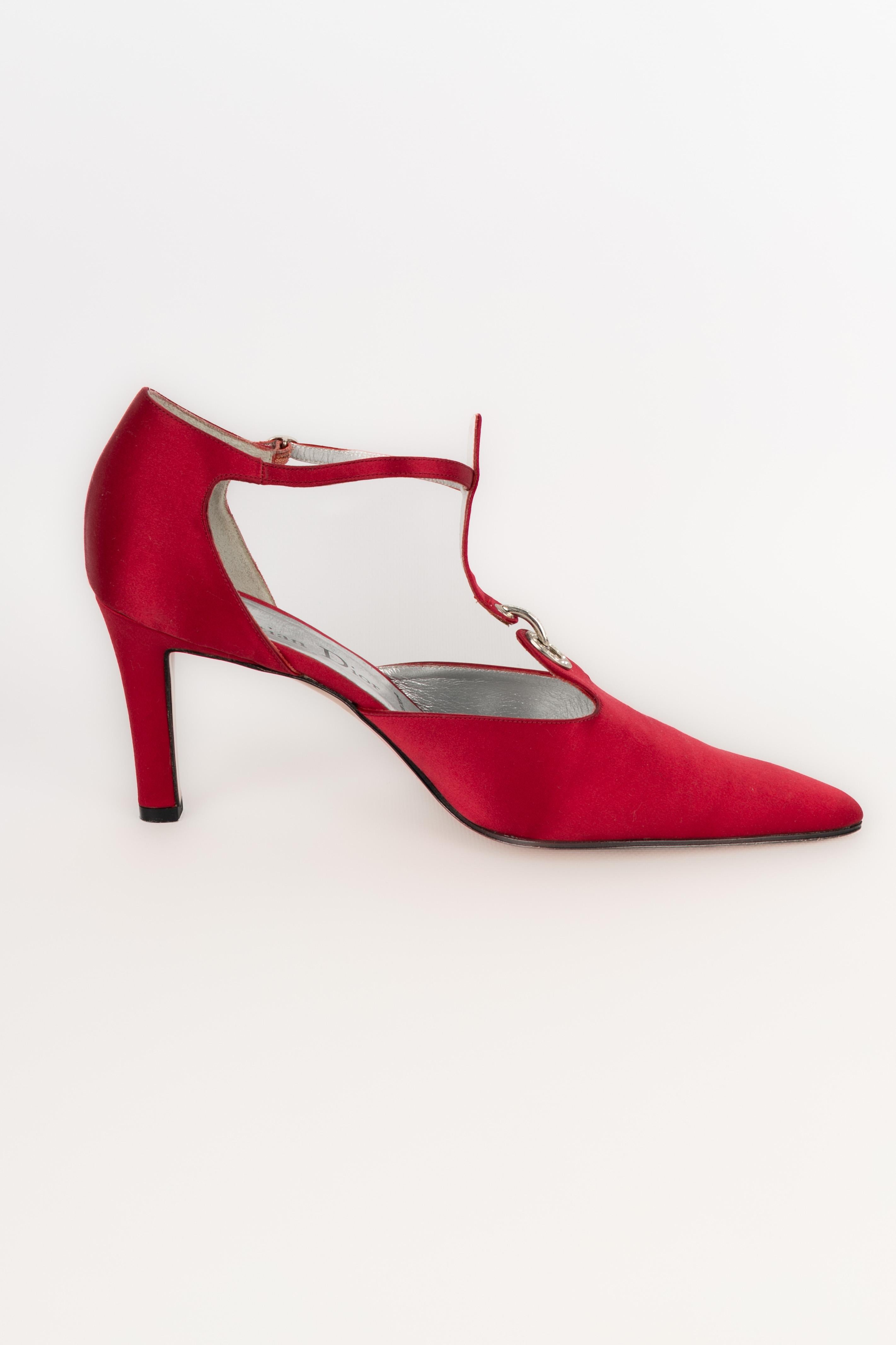 Stiletti rossi Dior in vendita 2