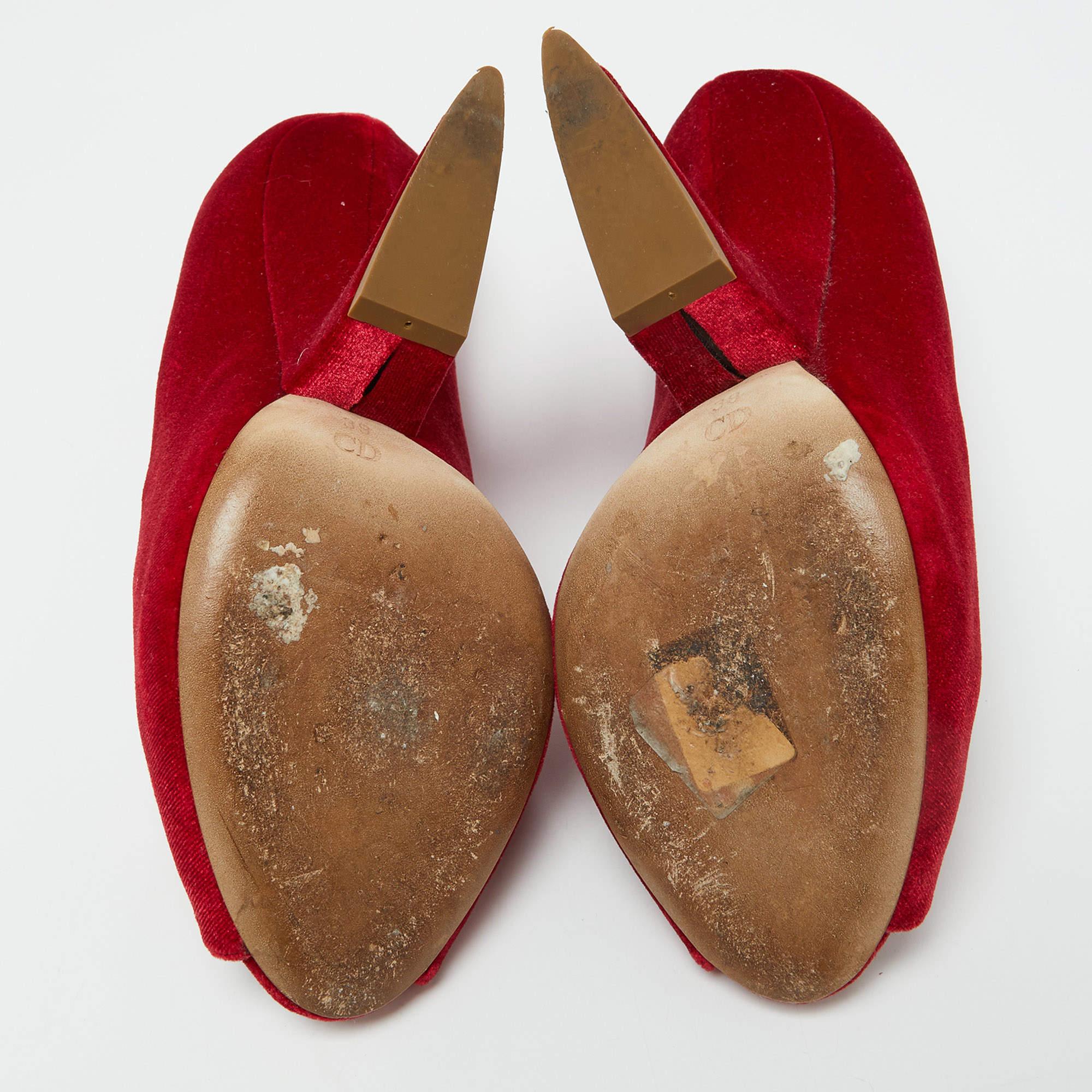 Dior Red Velvet Peep Toe Wedge Pumps Size 39 For Sale 2