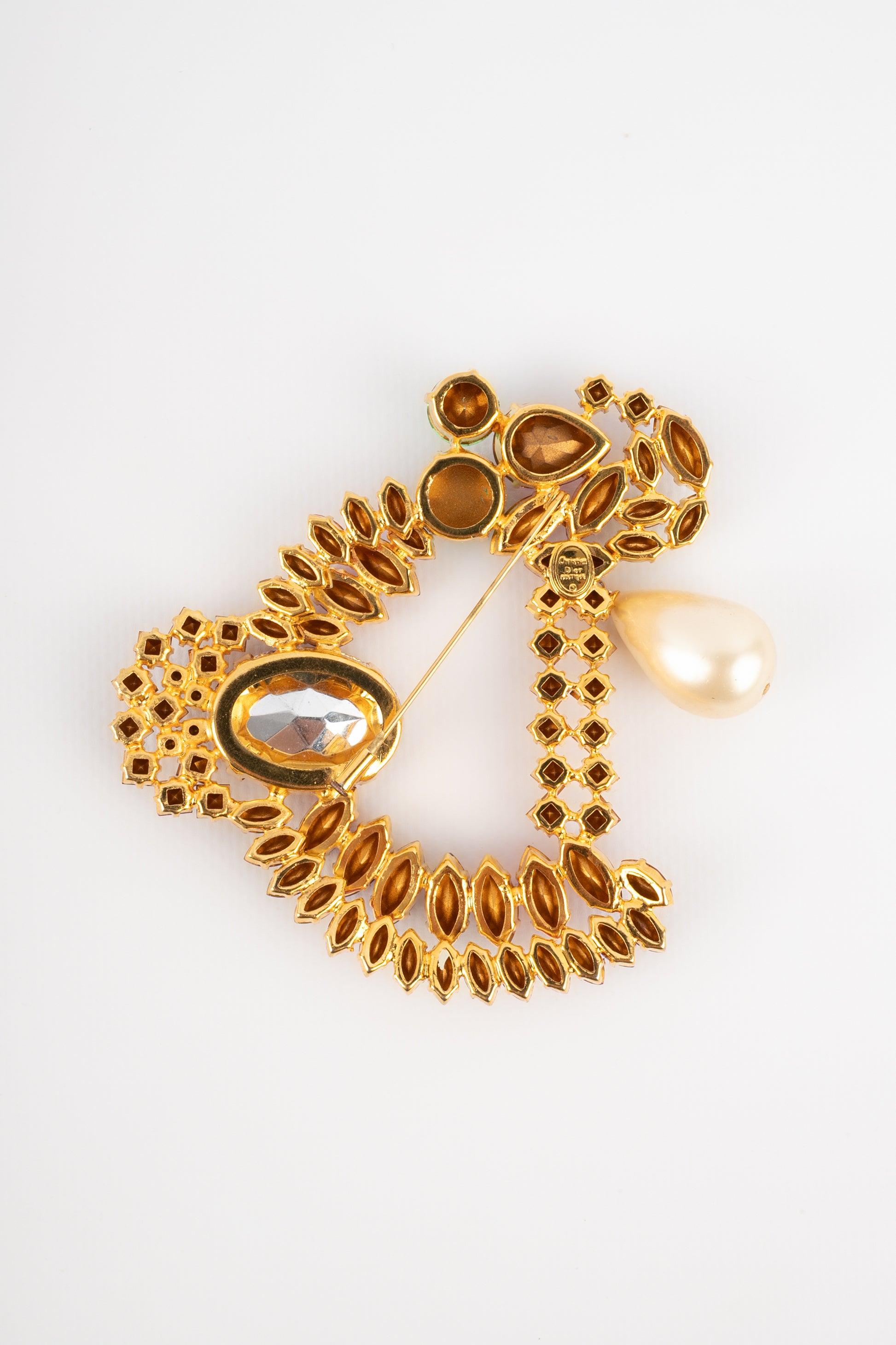 Dior Broche avec strasss colorés, années 1990 Excellent état - En vente à SAINT-OUEN-SUR-SEINE, FR