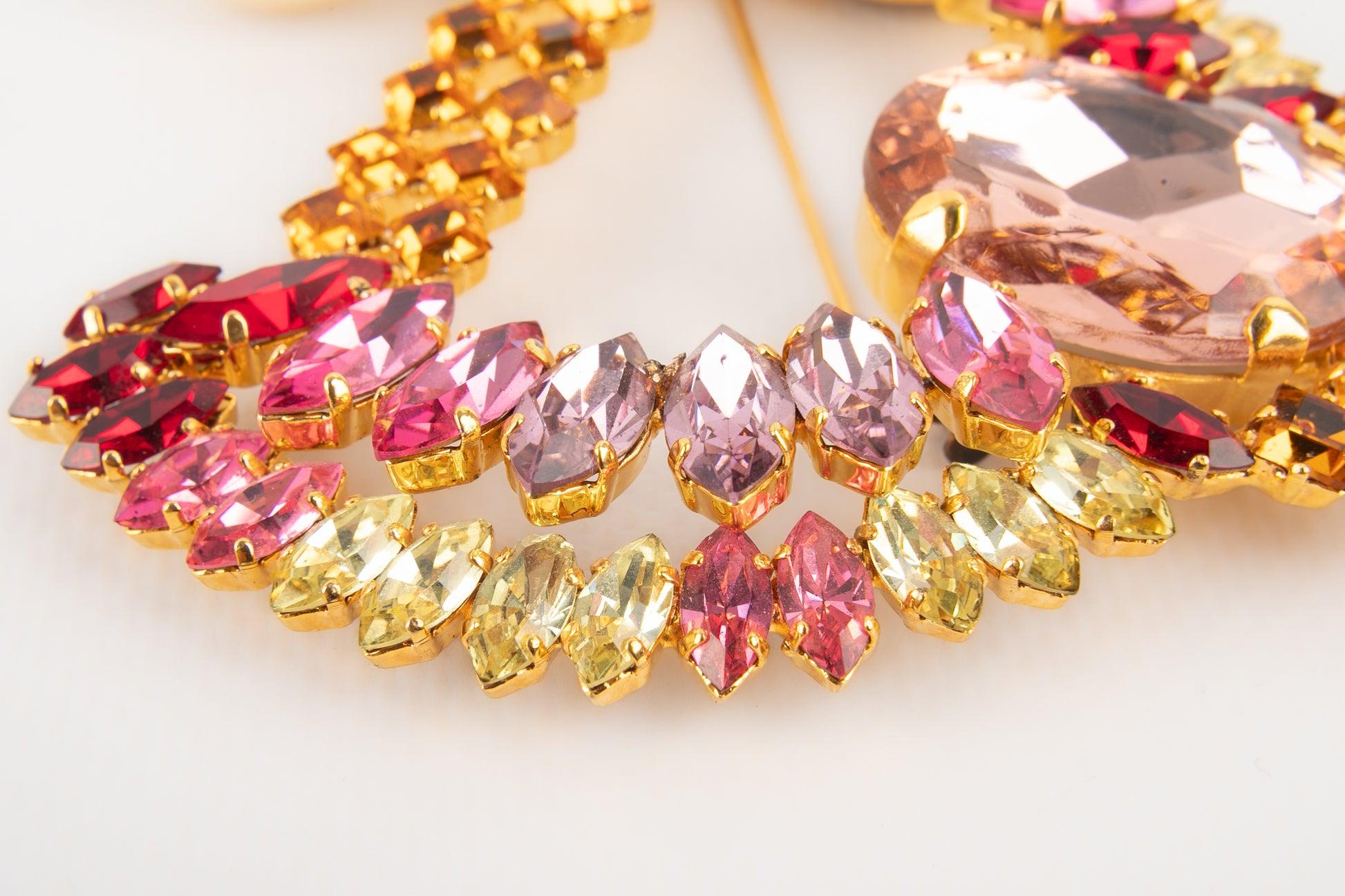 Dior Broche avec strasss colorés, années 1990 en vente 2