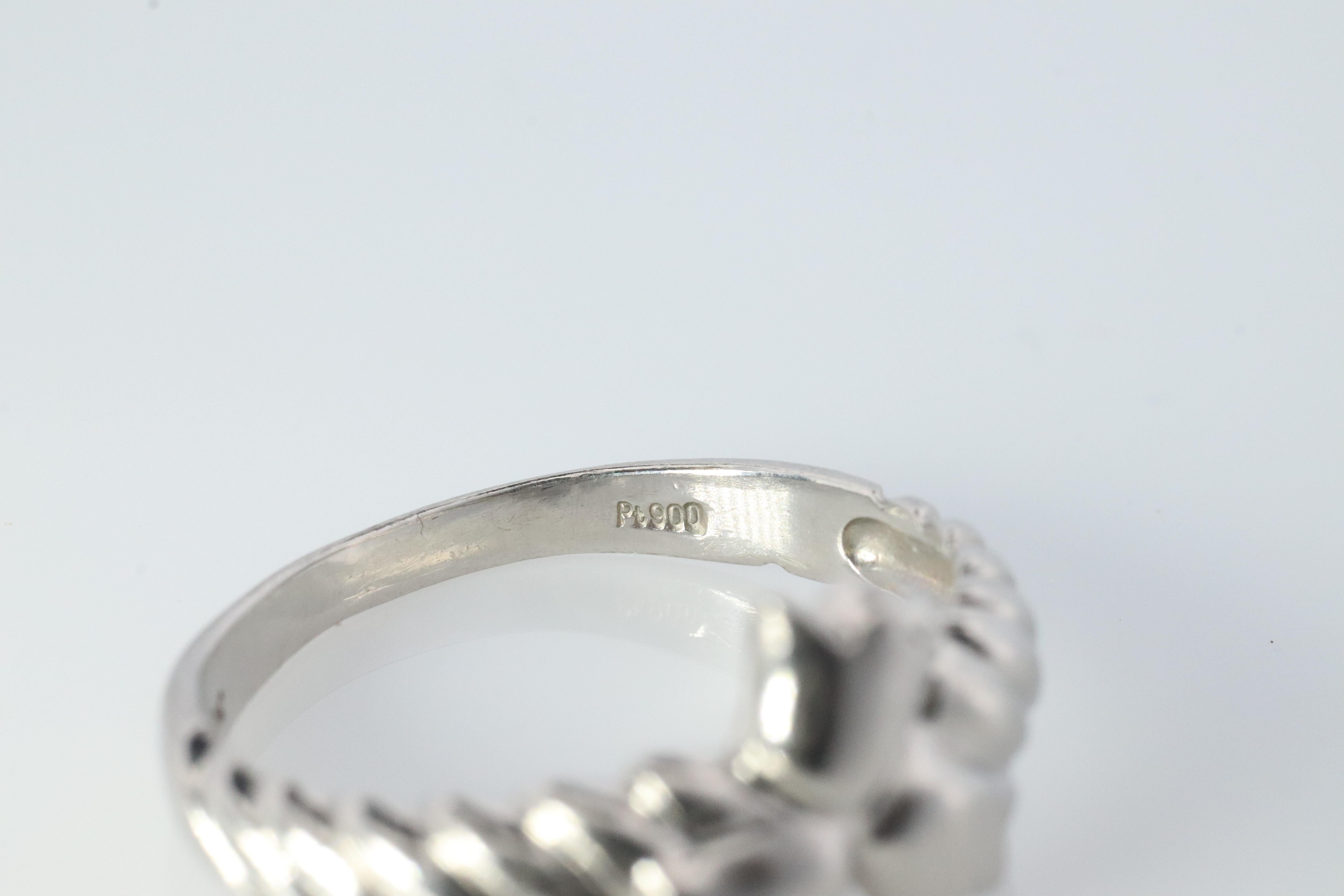 Modern Dior ring. Christian Dior Platinum Pt900 Three Bell band. Minimalist ring For Sale