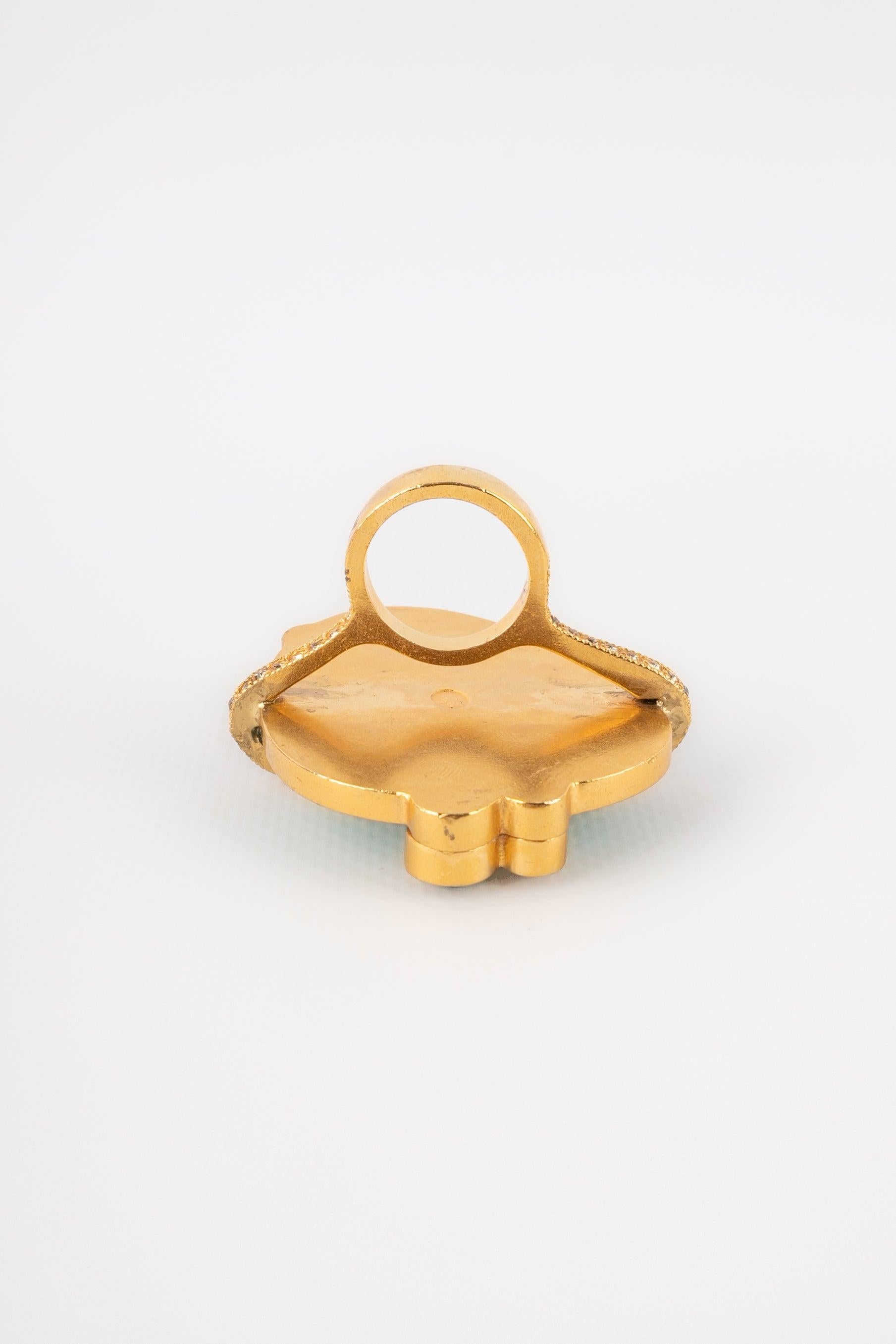 Dior Ring mit Strasssteinen und Hartstein-Cabochon im Angebot 2