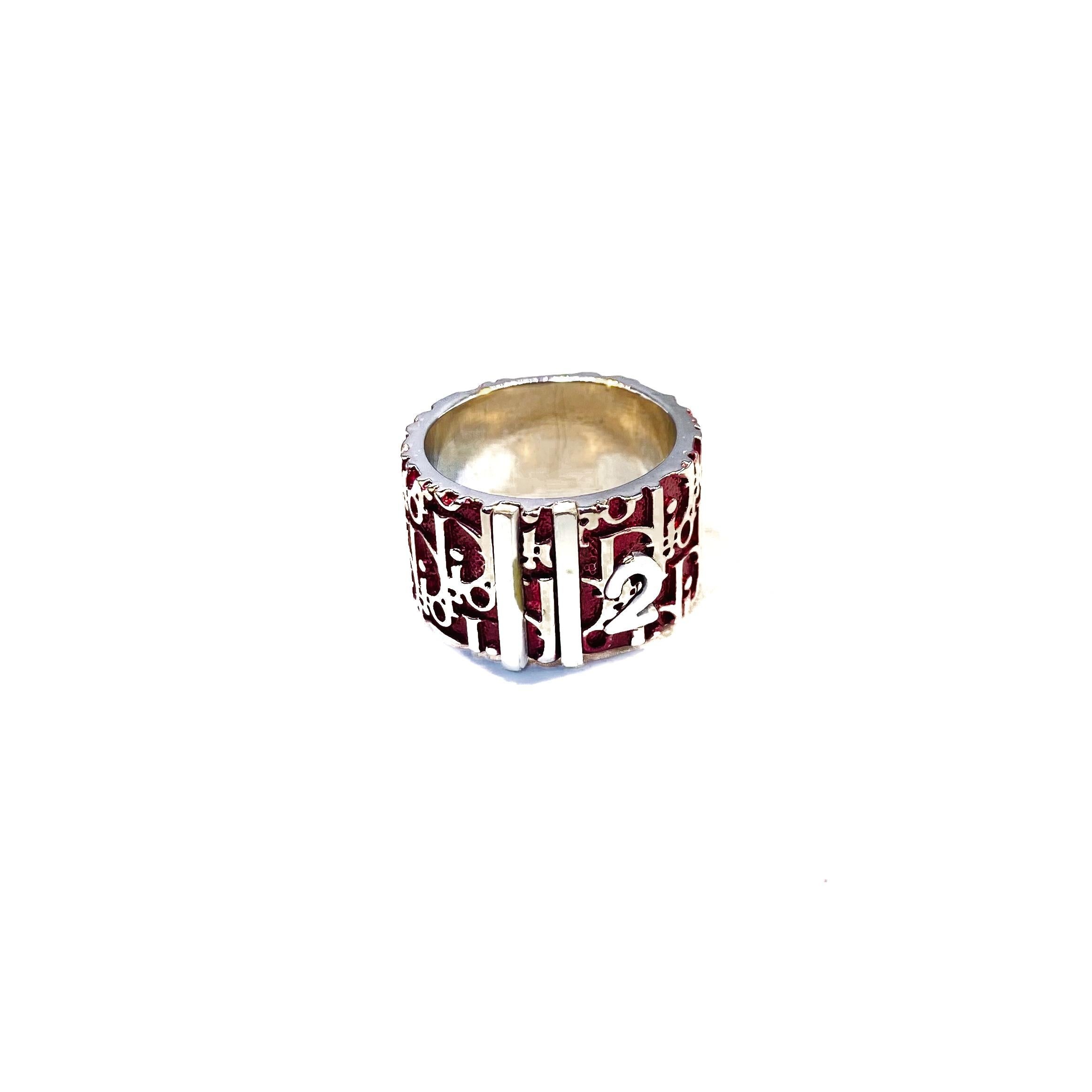 Dior Y2K Ring
An iconic statement ring from the Dior Galliano era Trotter collection

Detail
-Rhodium plated inlaid with Red Enamel
-Made in the early 2000s for the Trotter 2 collection

Size & Fit
-Ring size 6

Authenticity & Condition
-Fully