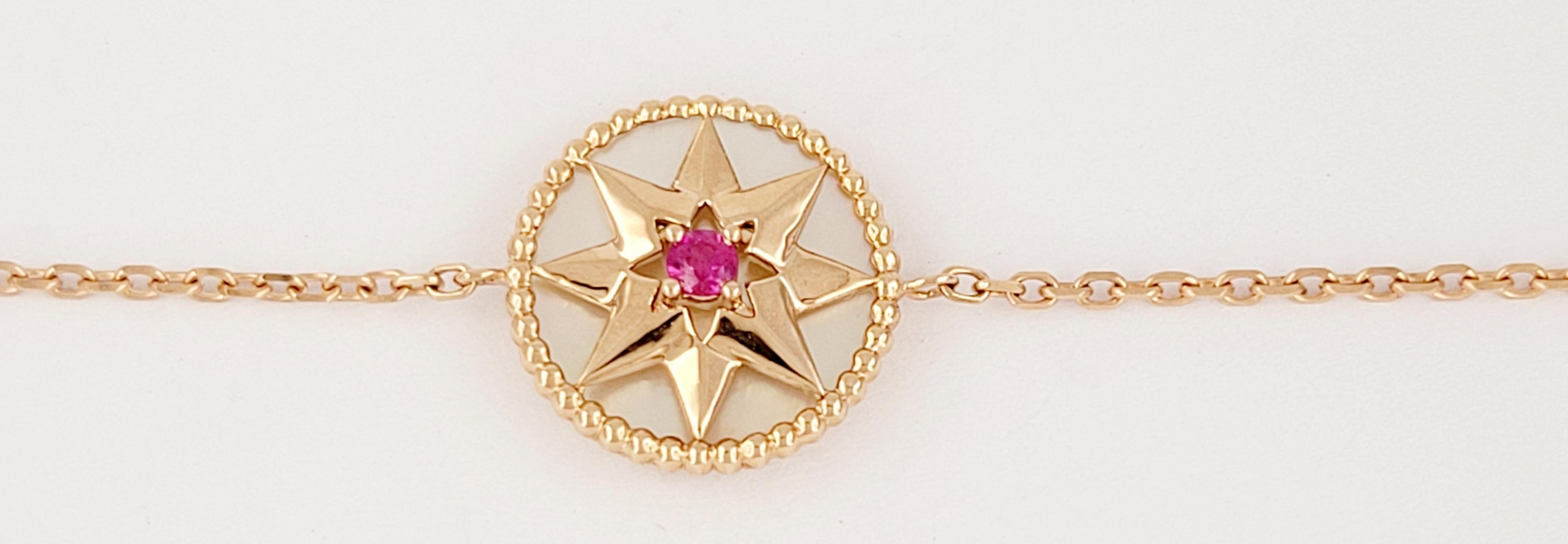 Taille ronde Dior Rose de Vents bracelet en or rose 18 carats rubis et MOP en vente