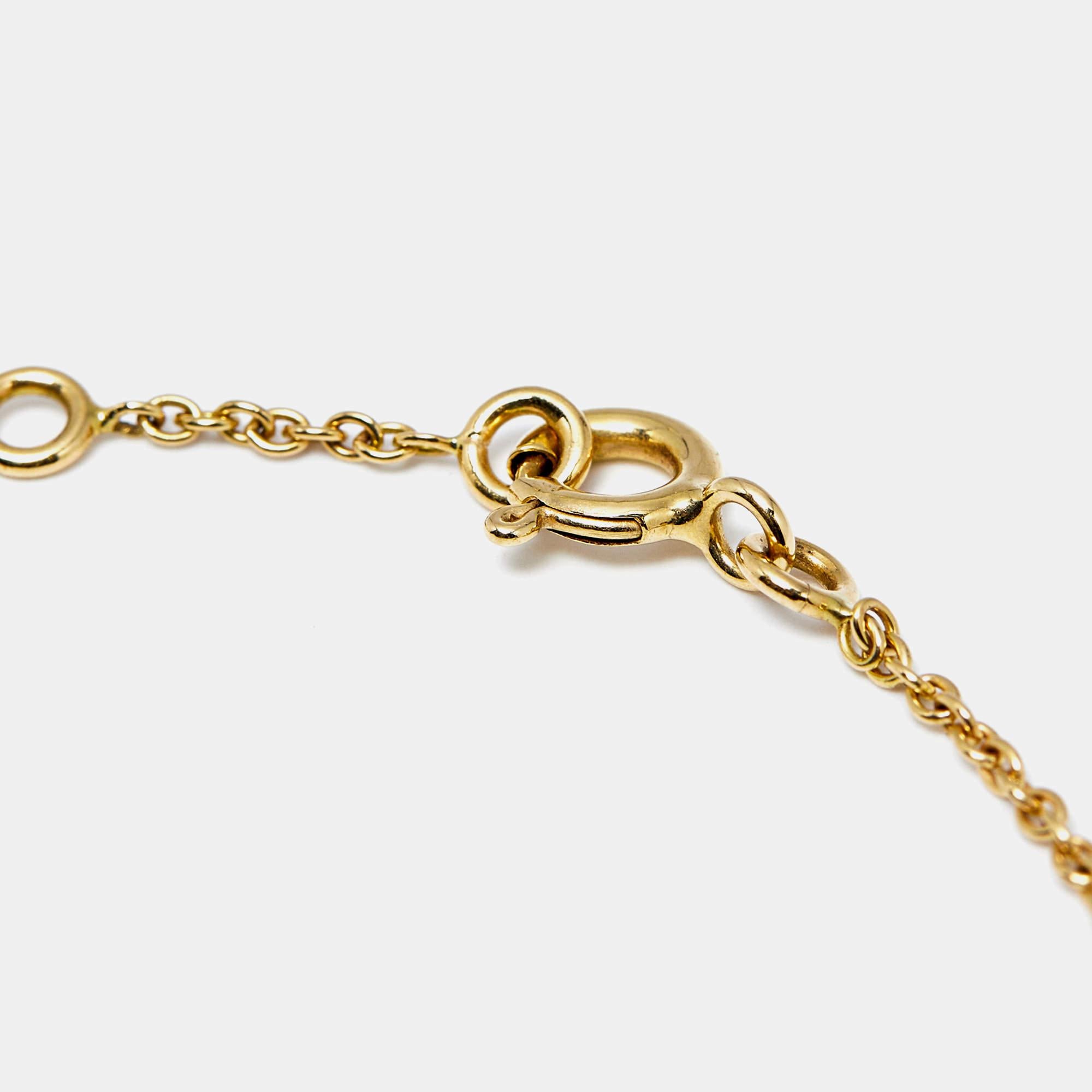 Dior Rose Des Vents Diamond Mother of Pearl 18k Yellow Gold Bracelet In Good Condition For Sale In Dubai, Al Qouz 2