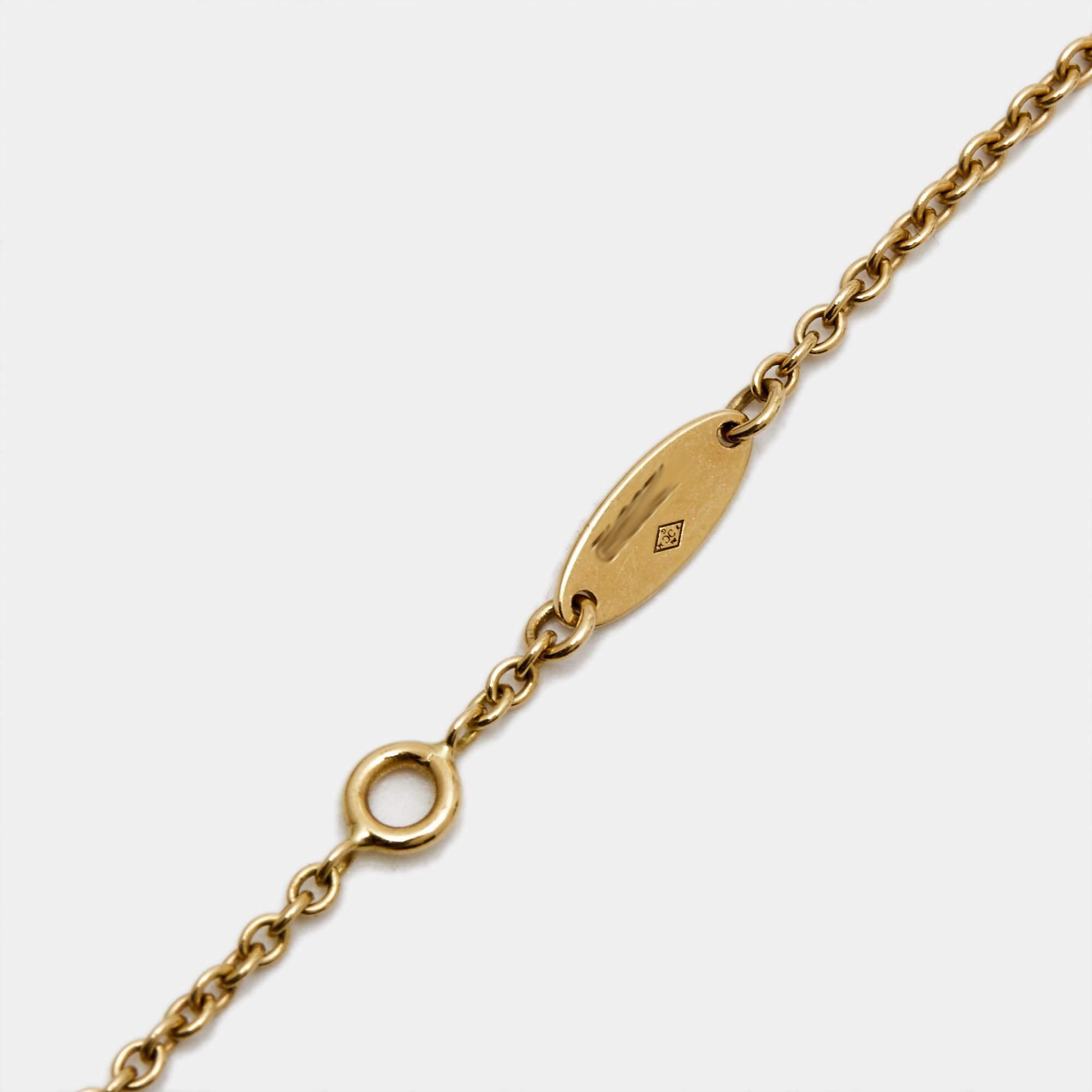 Dior Rose Des Vents Malachite Diamond 18k Yellow Gold Necklace In Good Condition In Dubai, Al Qouz 2