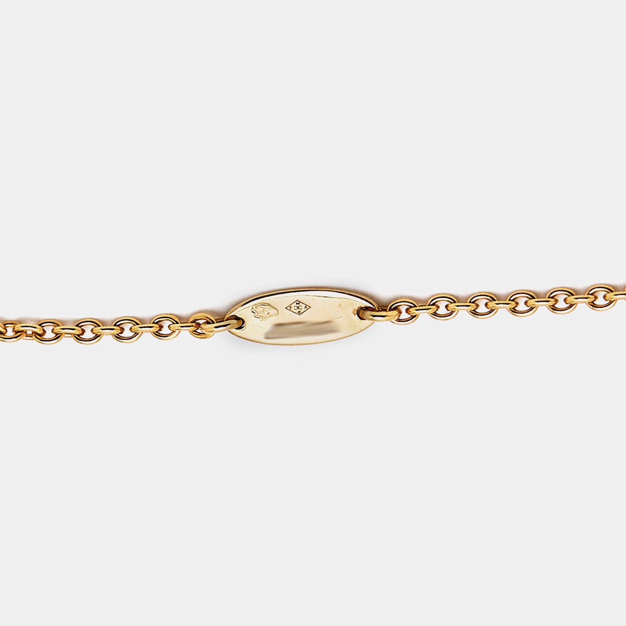 Lange Dior Rose Des Vents Perlmutt-Diamant-Halskette aus 18 Karat Gelbgold im Zustand „Hervorragend“ im Angebot in Dubai, Al Qouz 2